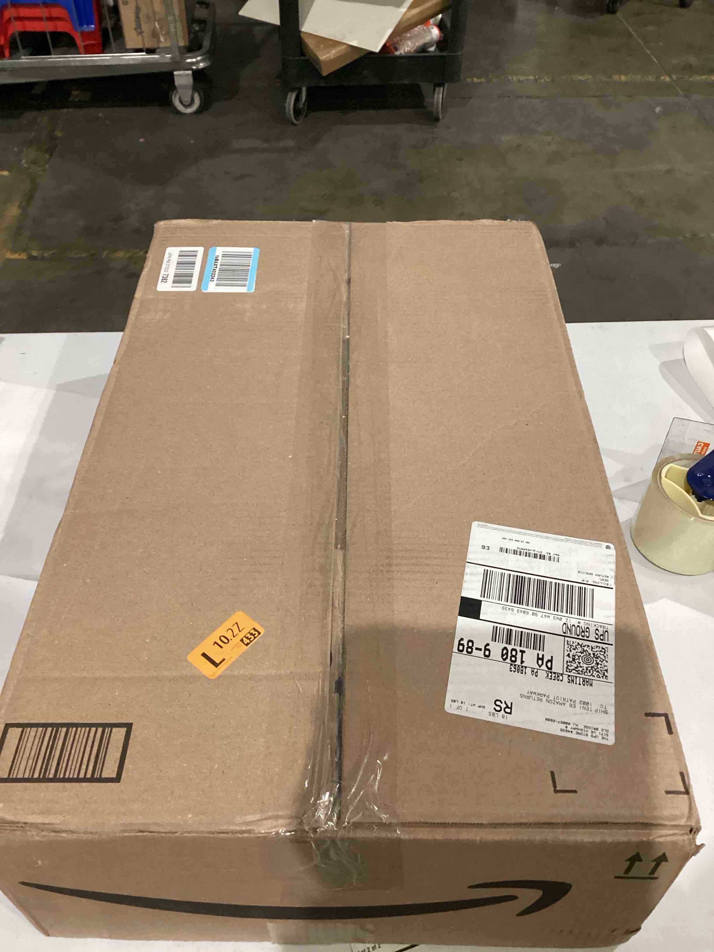 https://s3.amazonaws.com/lotting-images-prod/bidfta/BLU4295763_1746625281823.jpeg