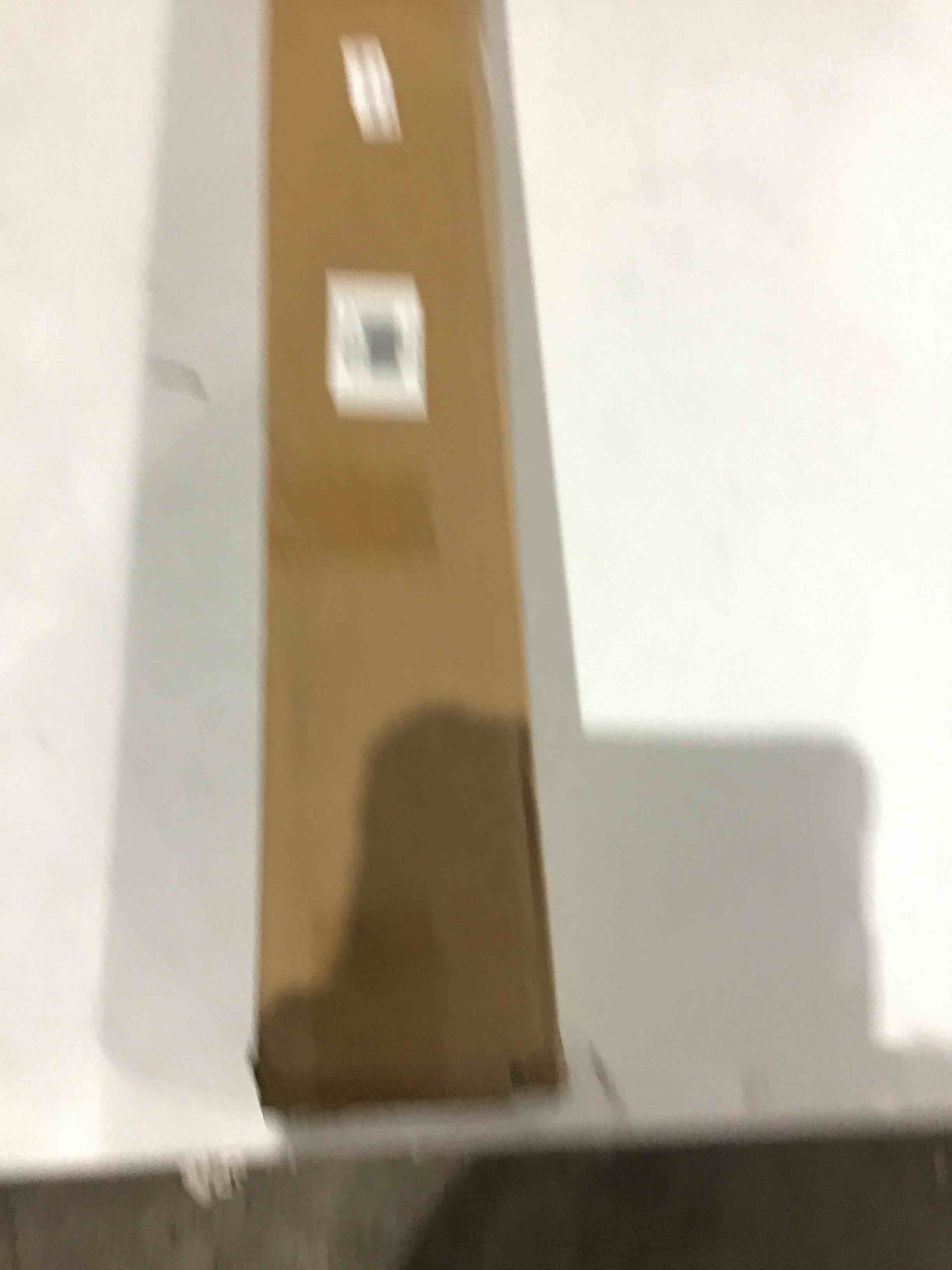https://s3.amazonaws.com/lotting-images-prod/bidfta/BLU4295886_1747053219162.jpeg