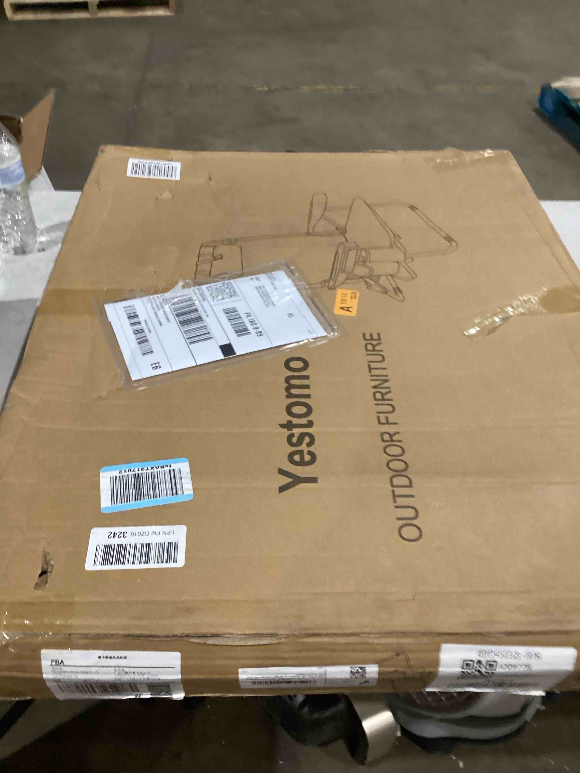https://s3.amazonaws.com/lotting-images-prod/bidfta/BLU4296366_1748876206042.jpeg