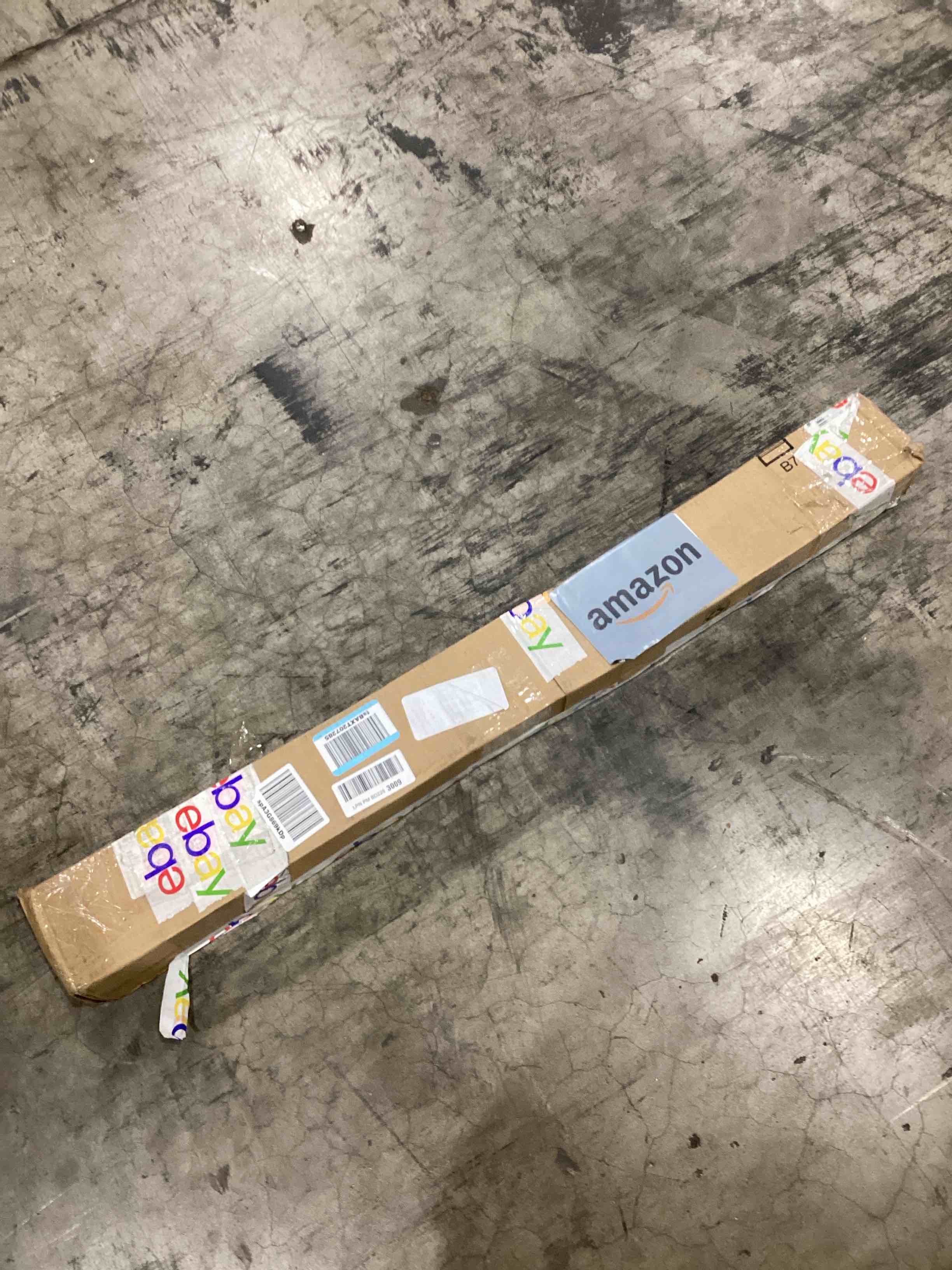 https://s3.amazonaws.com/lotting-images-prod/bidfta/BLU4301518_1731512088560.jpeg