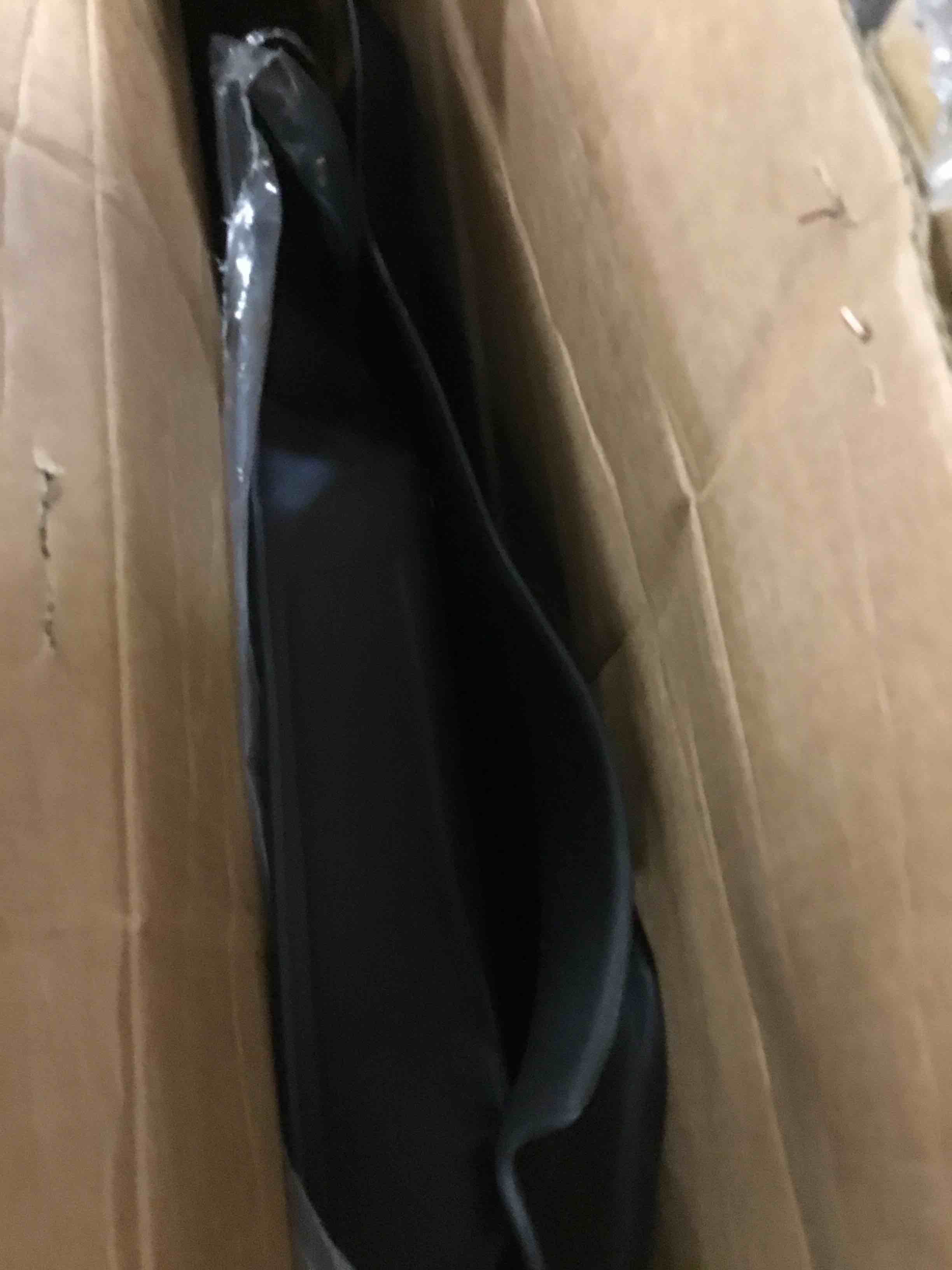 https://s3.amazonaws.com/lotting-images-prod/bidfta/BLU4318206_1677100137801.jpeg
