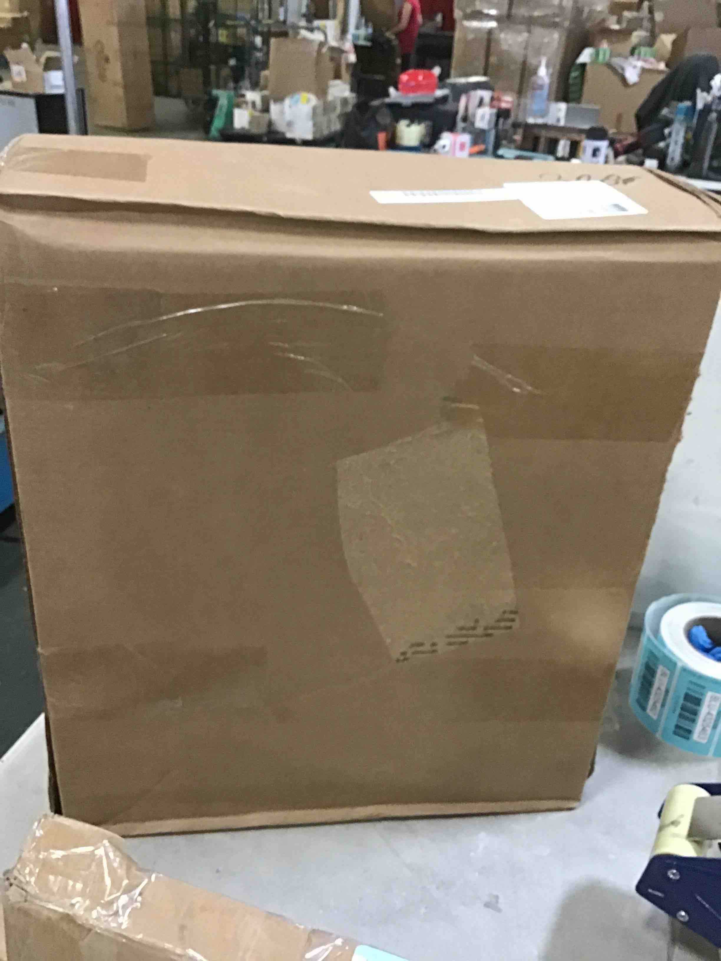 https://s3.amazonaws.com/lotting-images-prod/bidfta/BLU4325458_1677703689896.jpeg
