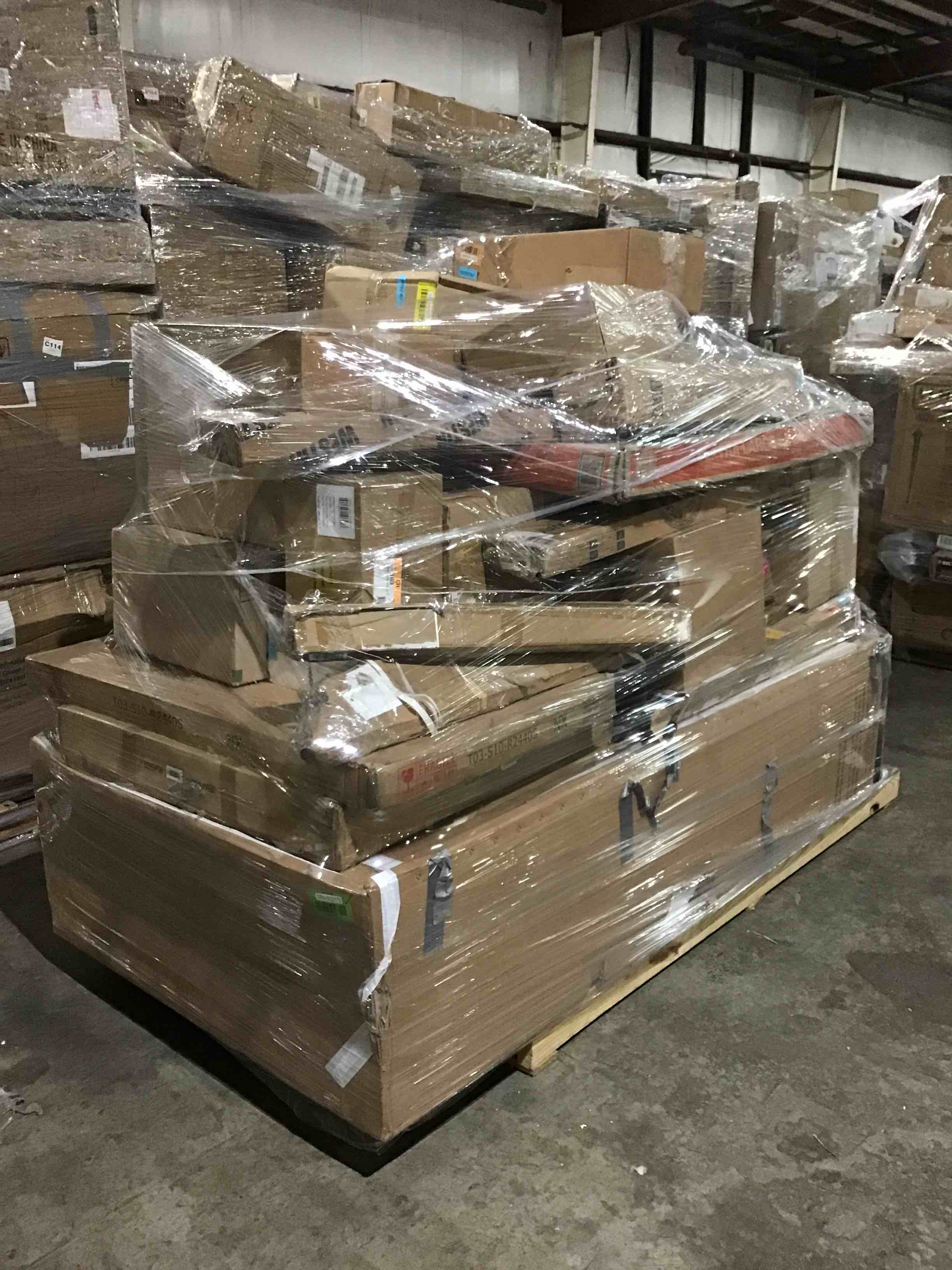 https://s3.amazonaws.com/lotting-images-prod/bidfta/BLU4354663_1706642036813.jpeg