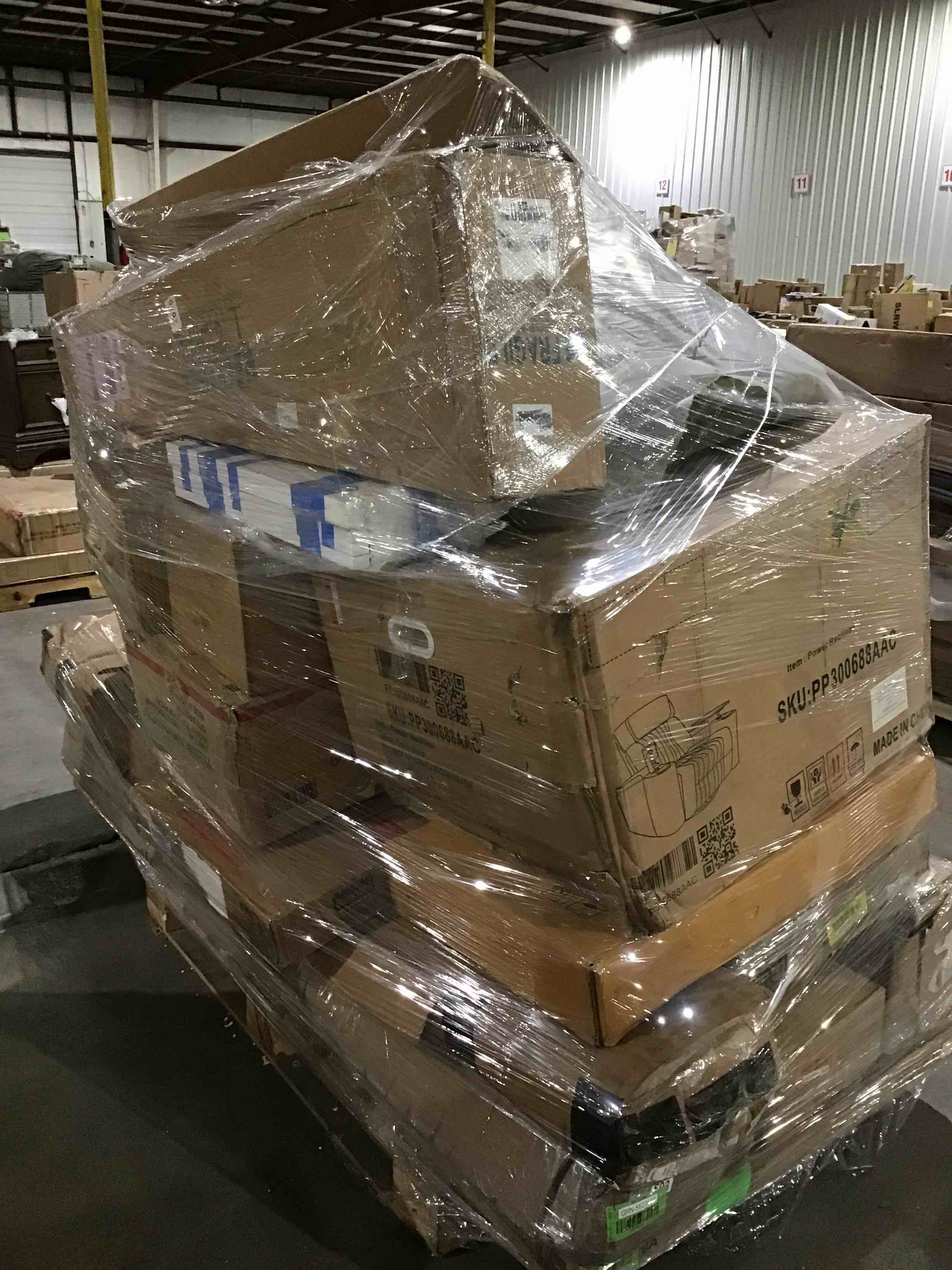 https://s3.amazonaws.com/lotting-images-prod/bidfta/BLU4354667_1706643398174.jpeg