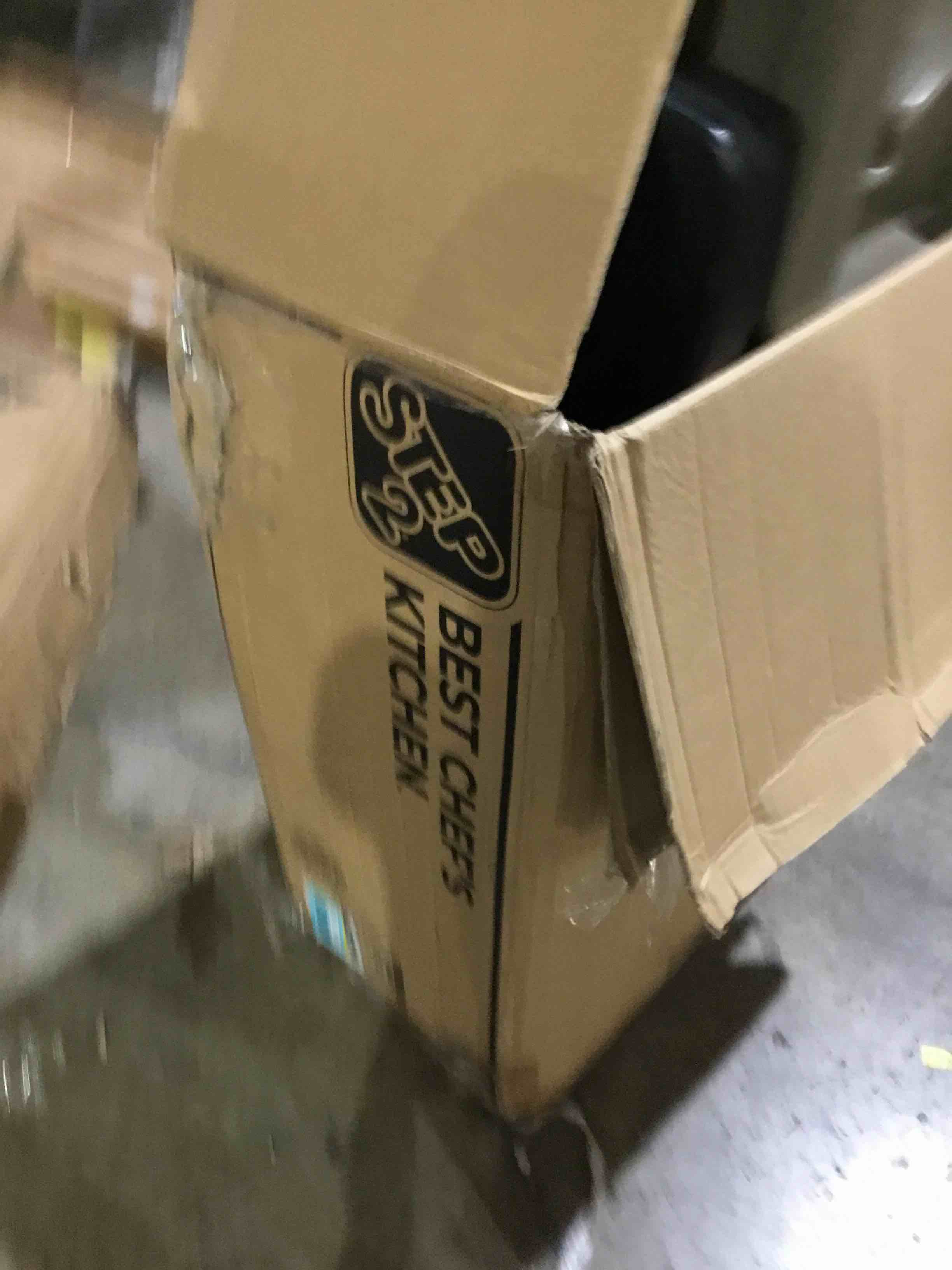 Step2 Best Chefs Kids Kitchen Play Set, Interactive Play with Lights and Sounds, Toddlers 2-5 Years Old, Realistic 25 Piece Toy Accessory Set