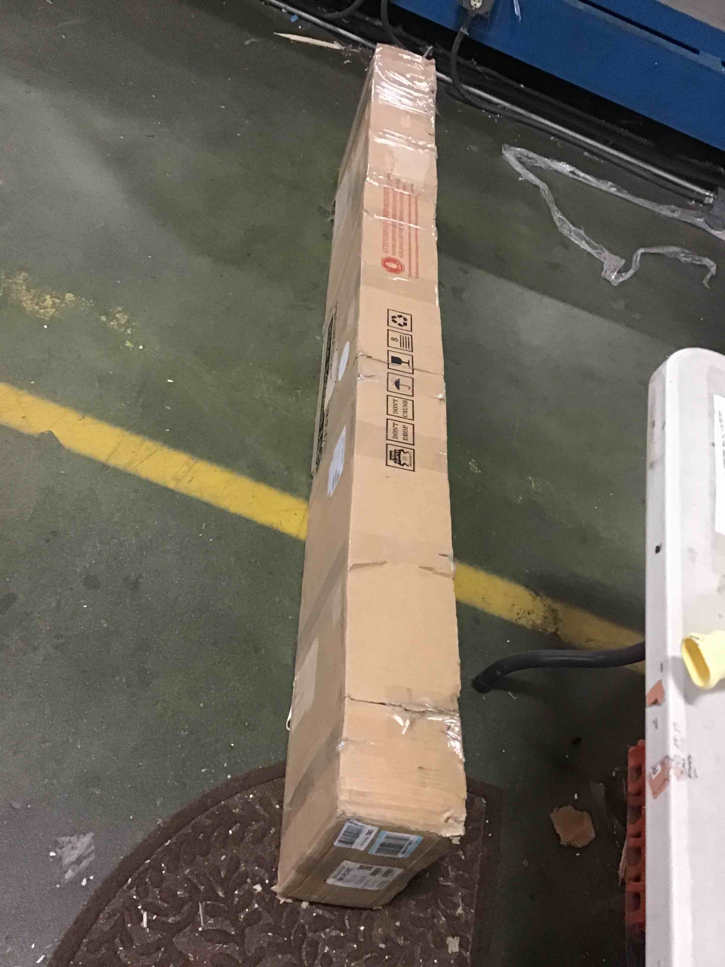 https://s3.amazonaws.com/lotting-images-prod/bidfta/BLU4398487_1674660573692.jpeg