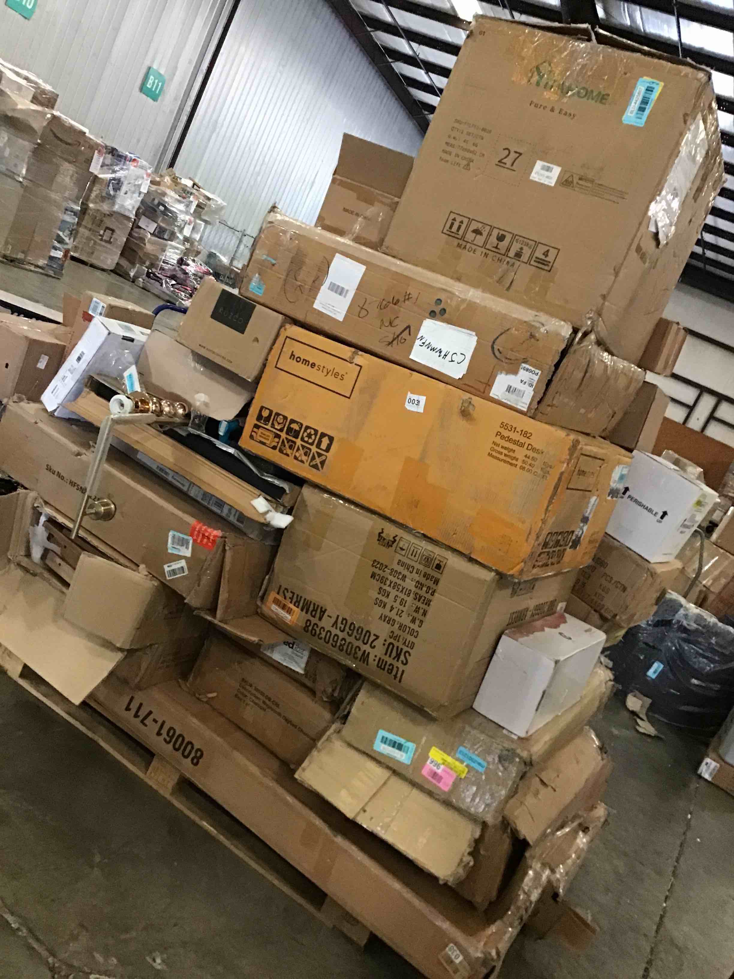 https://s3.amazonaws.com/lotting-images-prod/bidfta/BLU4426732_1689614900722.jpeg