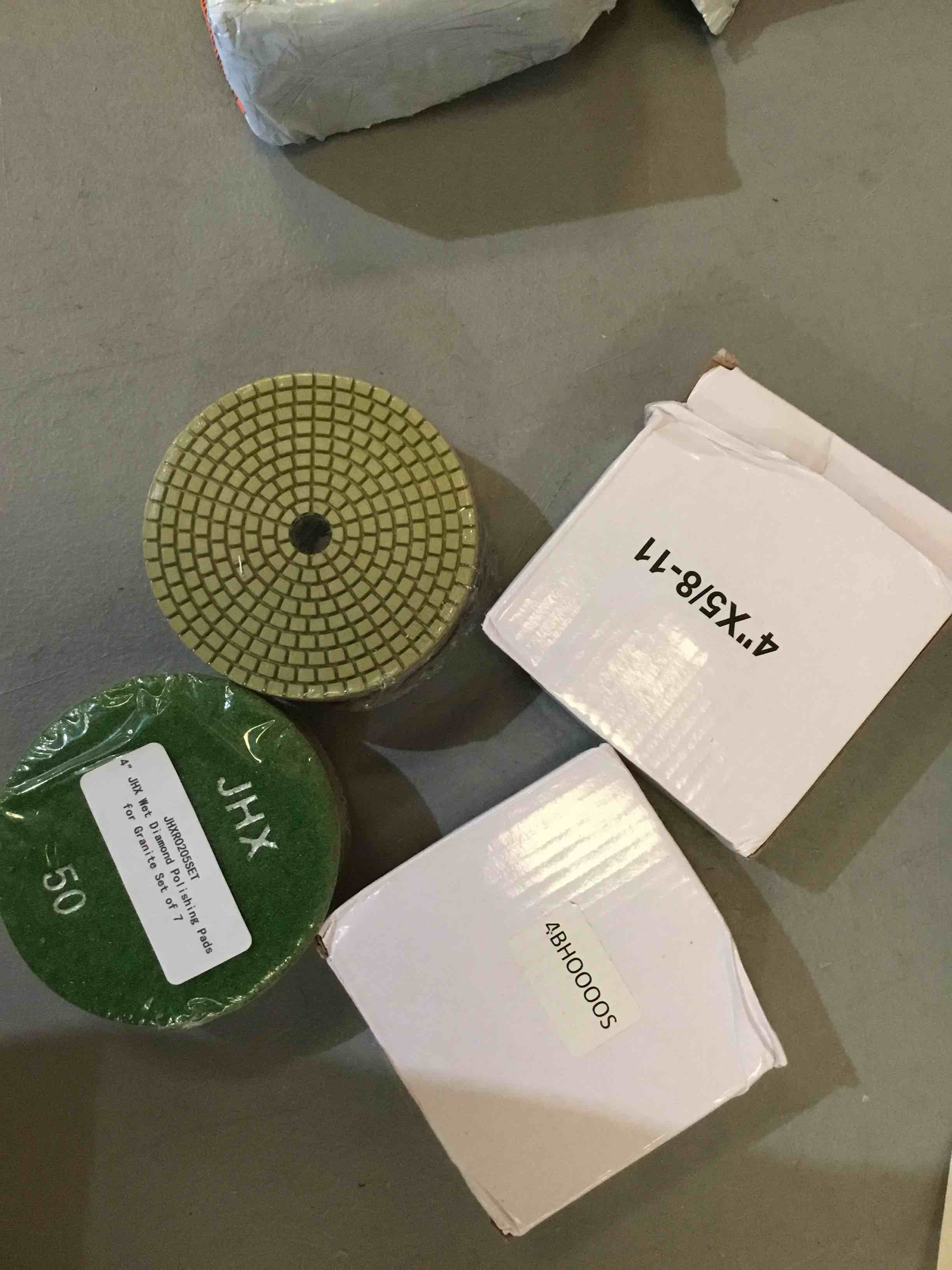 https://s3.amazonaws.com/lotting-images-prod/bidfta/BLU4428877_1693249289559.jpeg