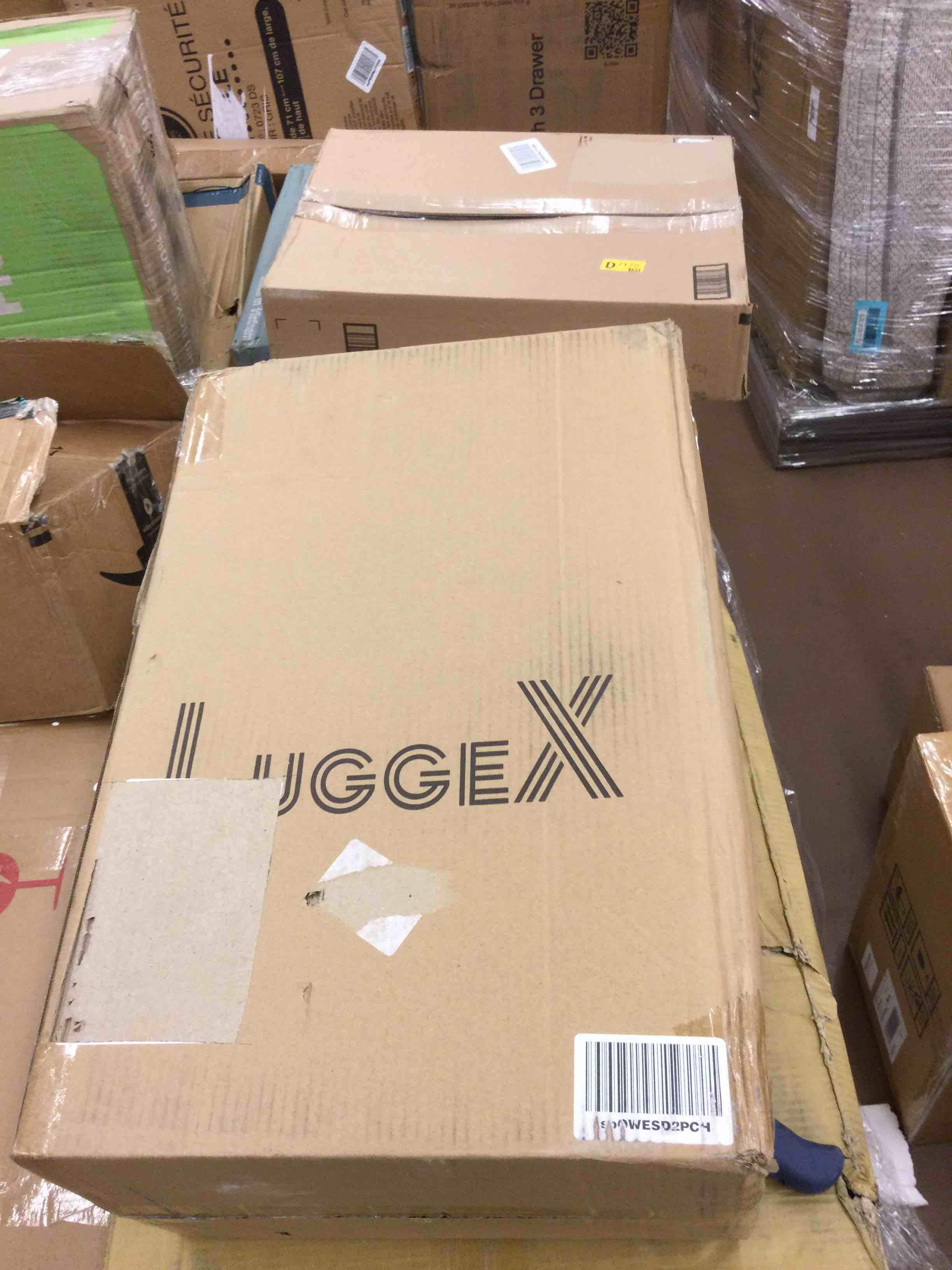 https://s3.amazonaws.com/lotting-images-prod/bidfta/BLU4449407_1710262897453.jpeg
