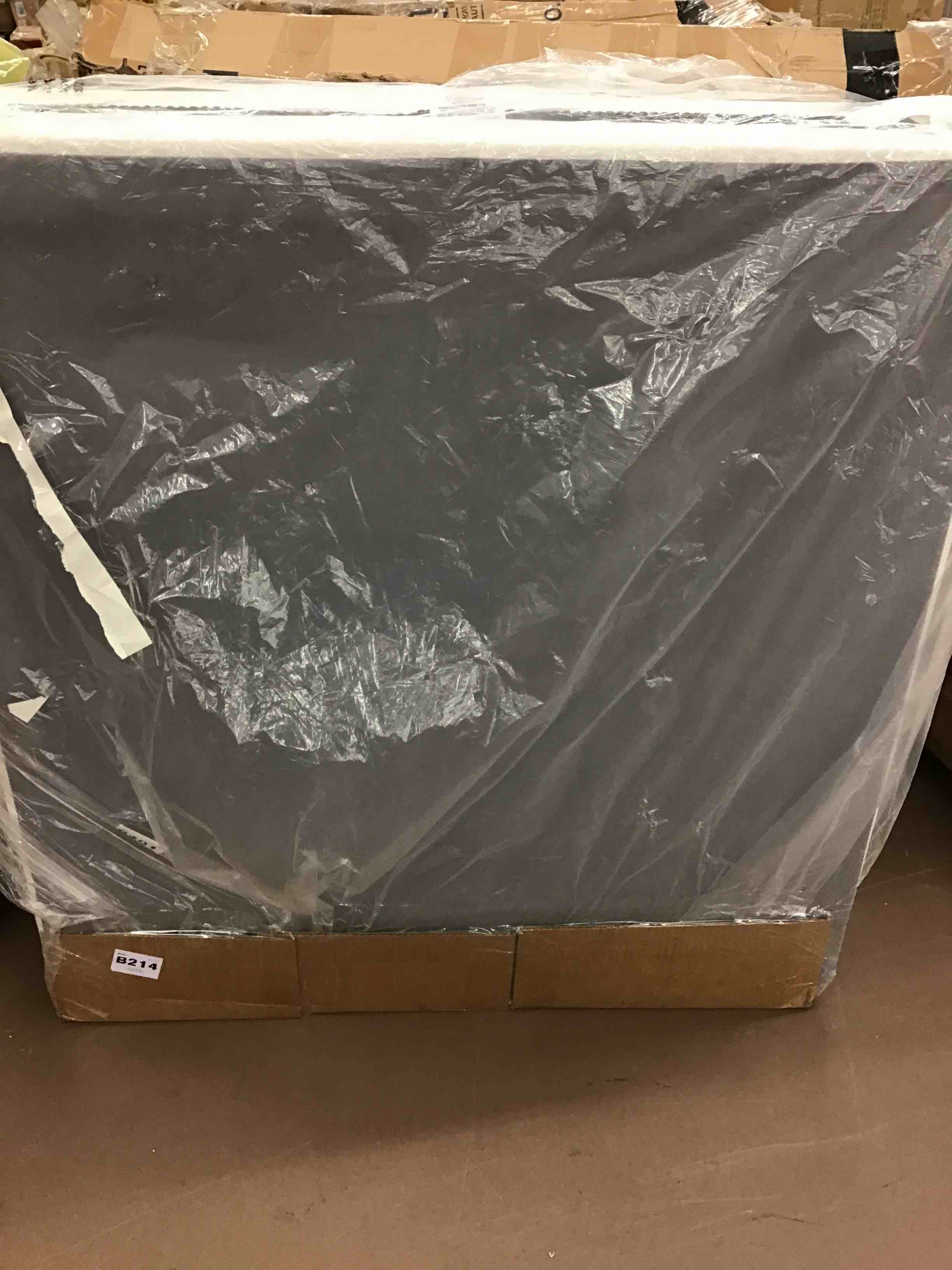 https://s3.amazonaws.com/lotting-images-prod/bidfta/BLU4450828_1696425726183.jpeg