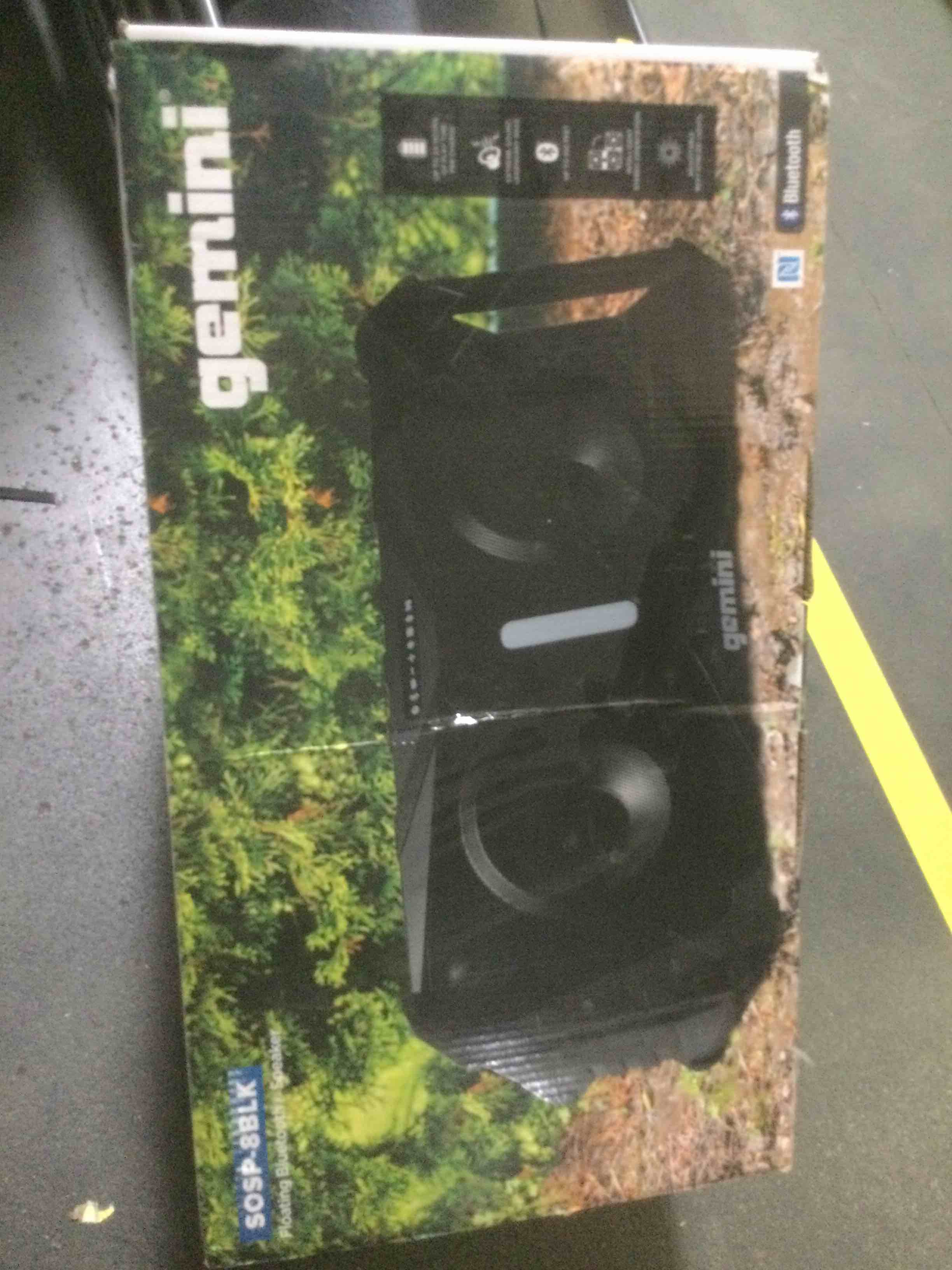 https://s3.amazonaws.com/lotting-images-prod/bidfta/BLU4505357_1690990886752.jpeg
