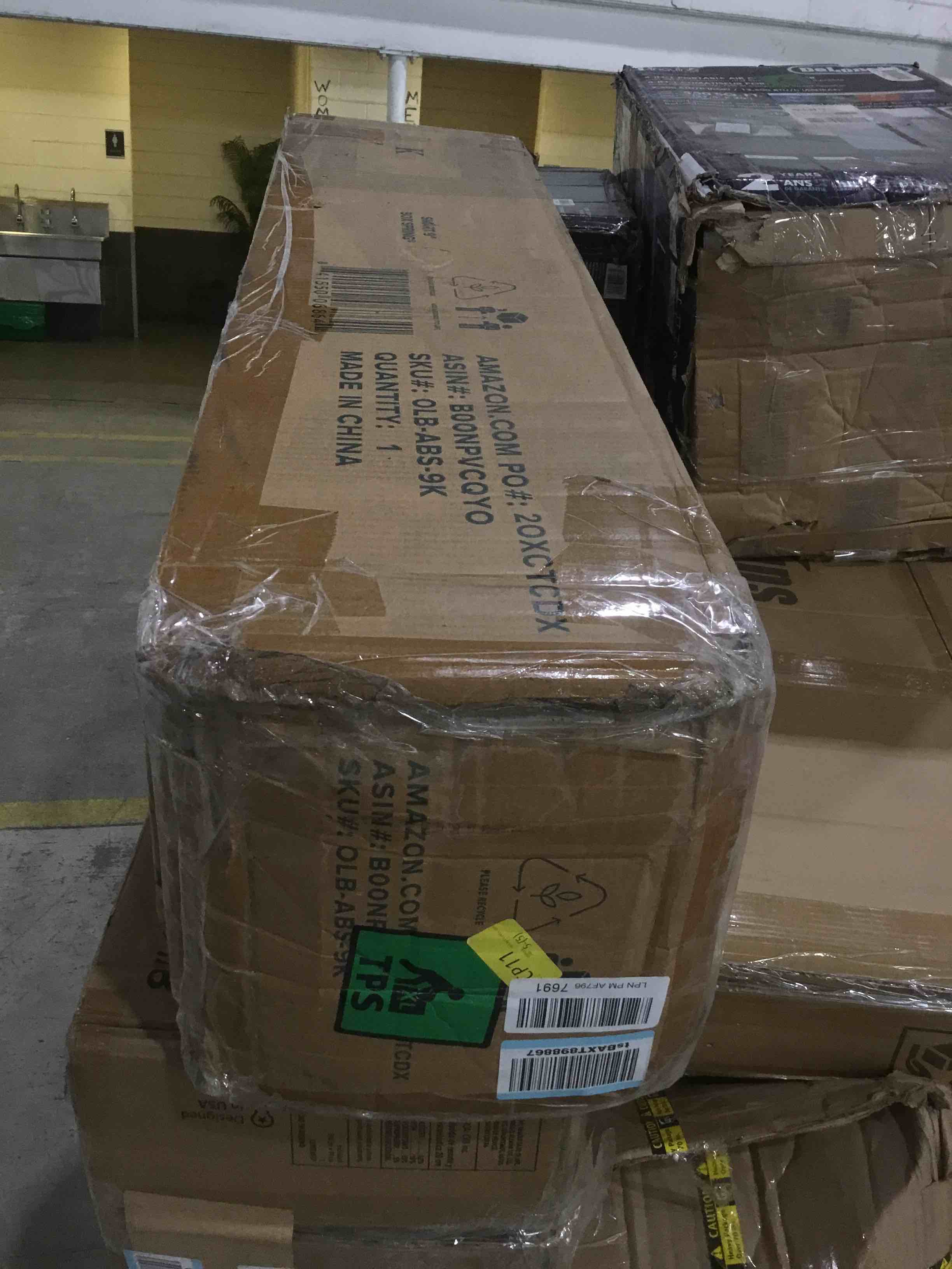 https://s3.amazonaws.com/lotting-images-prod/bidfta/BLU4510217_1697816462009.jpeg