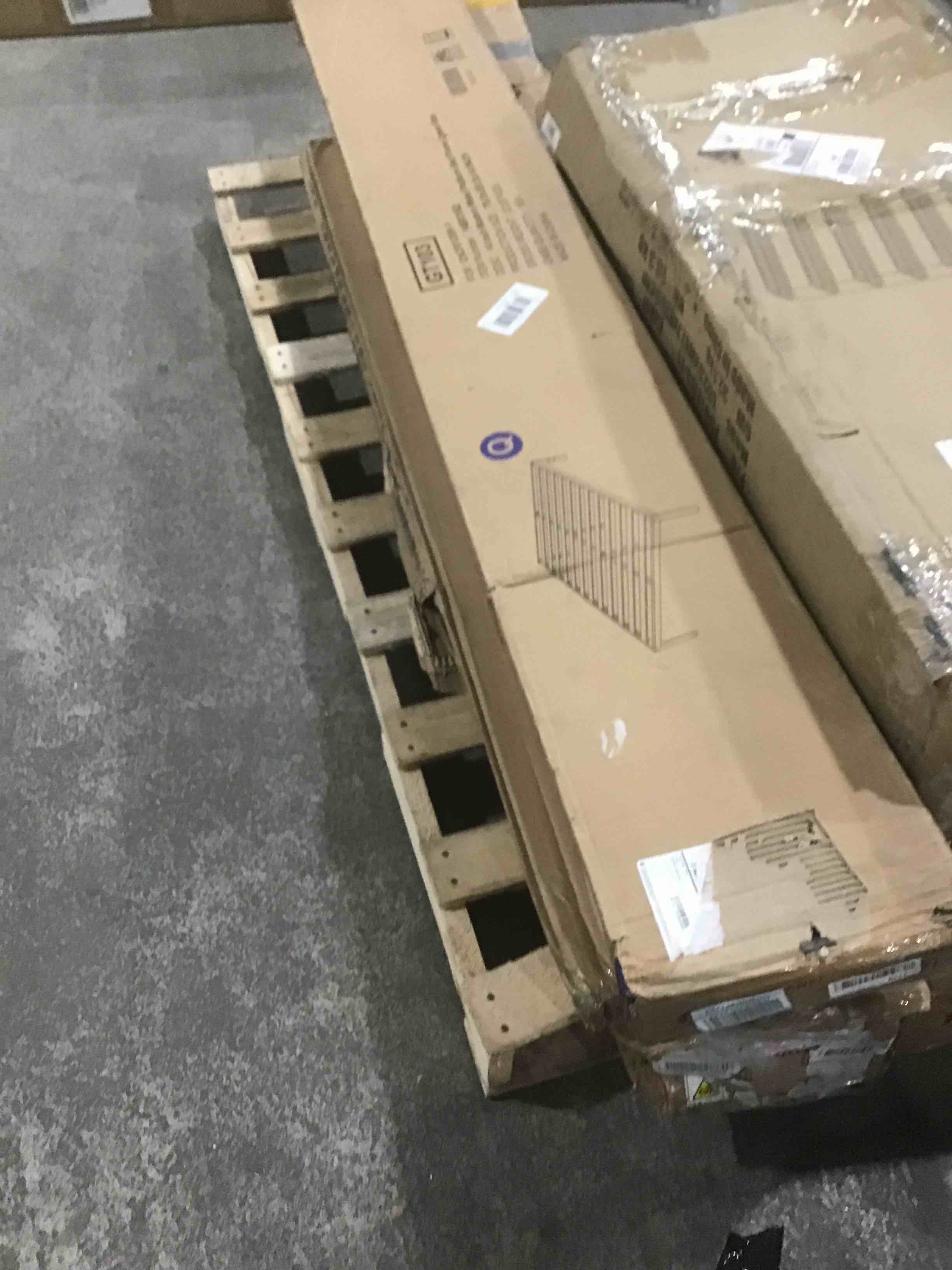 https://s3.amazonaws.com/lotting-images-prod/bidfta/BLU4513141_1709308880882.jpeg