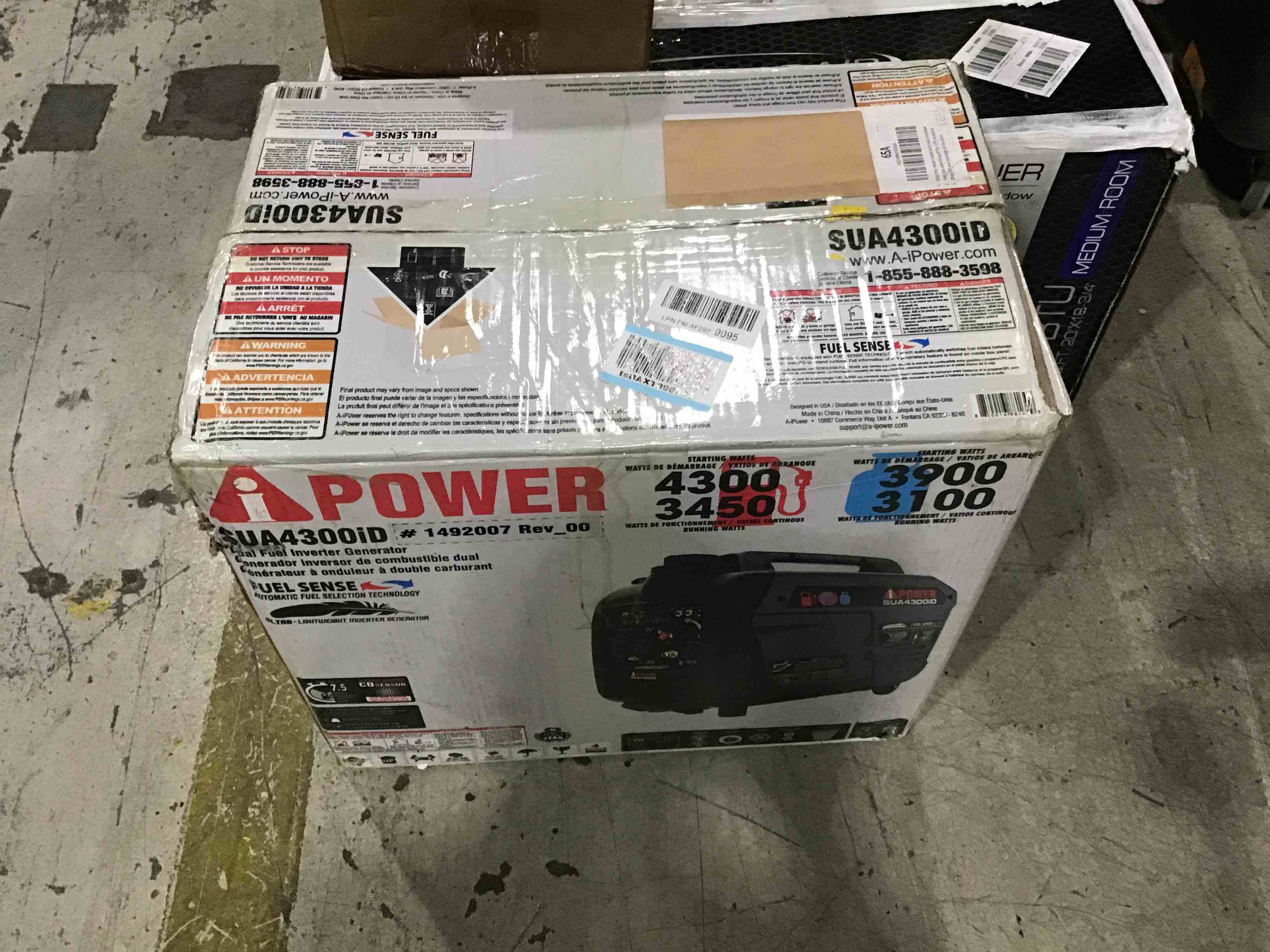 https://s3.amazonaws.com/lotting-images-prod/bidfta/BLU4513941_1696086256703.jpeg