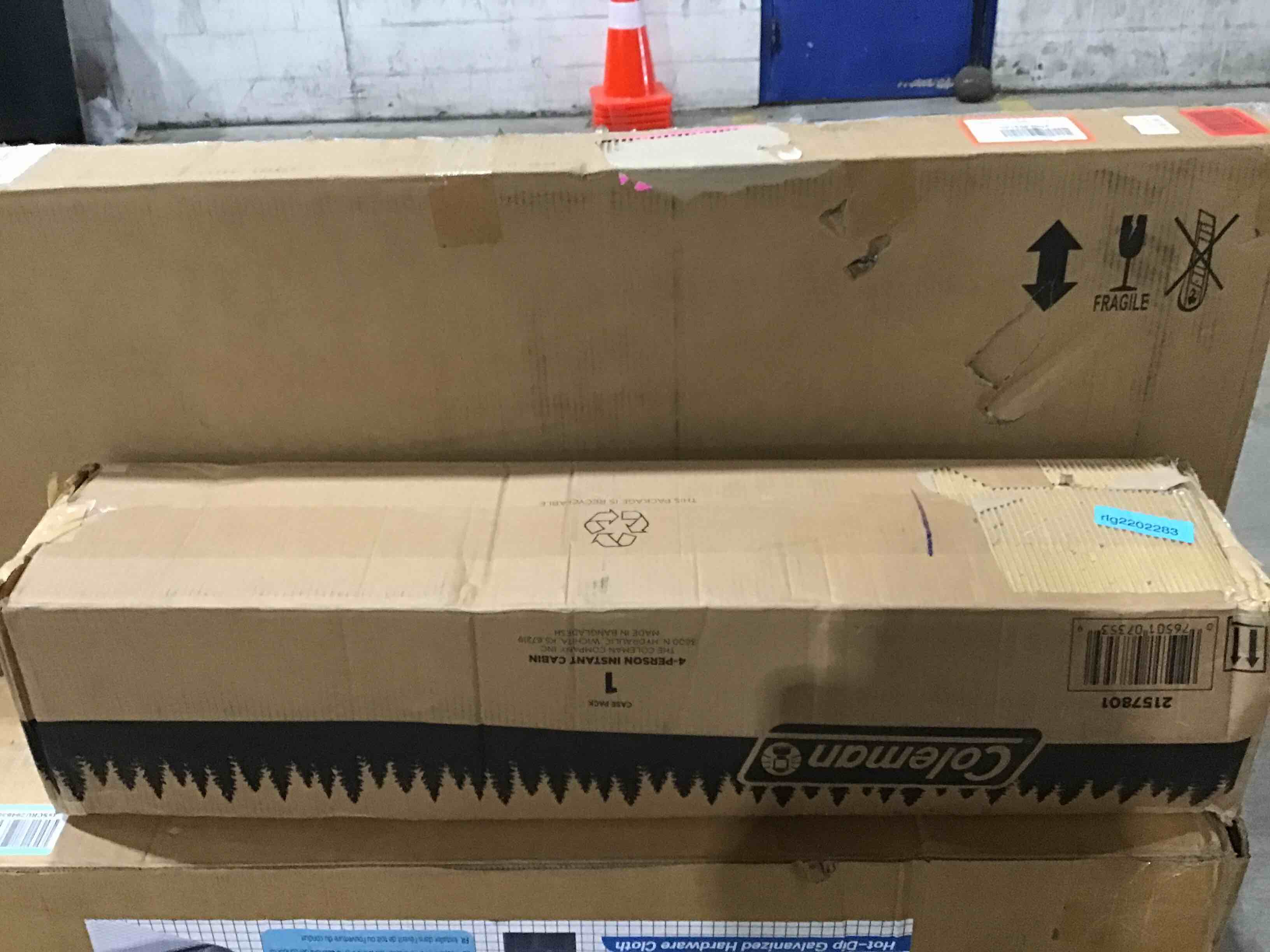 https://s3.amazonaws.com/lotting-images-prod/bidfta/BLU4513982_1696080473291.jpeg