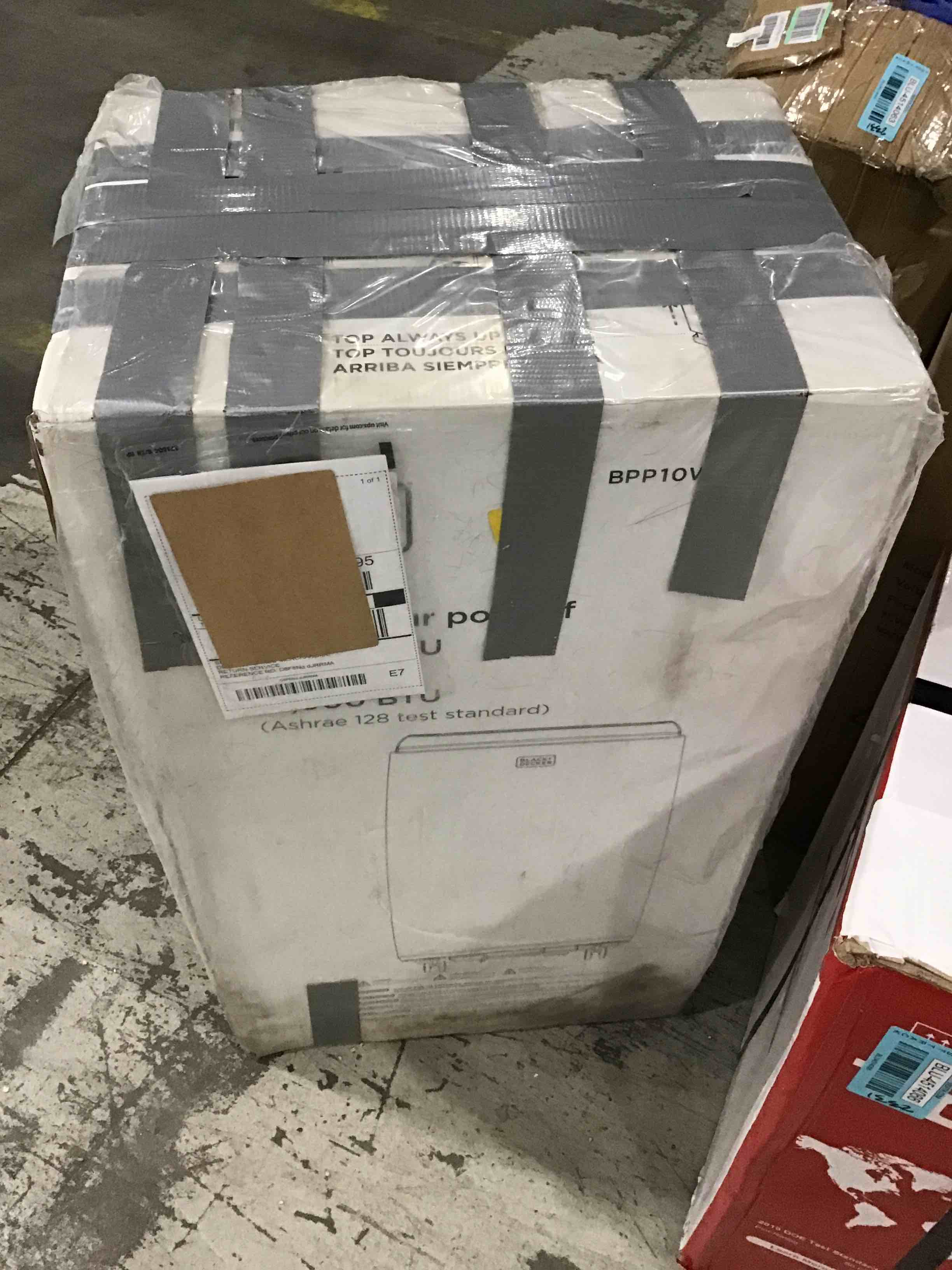 https://s3.amazonaws.com/lotting-images-prod/bidfta/BLU4514062_1695478956652.jpeg