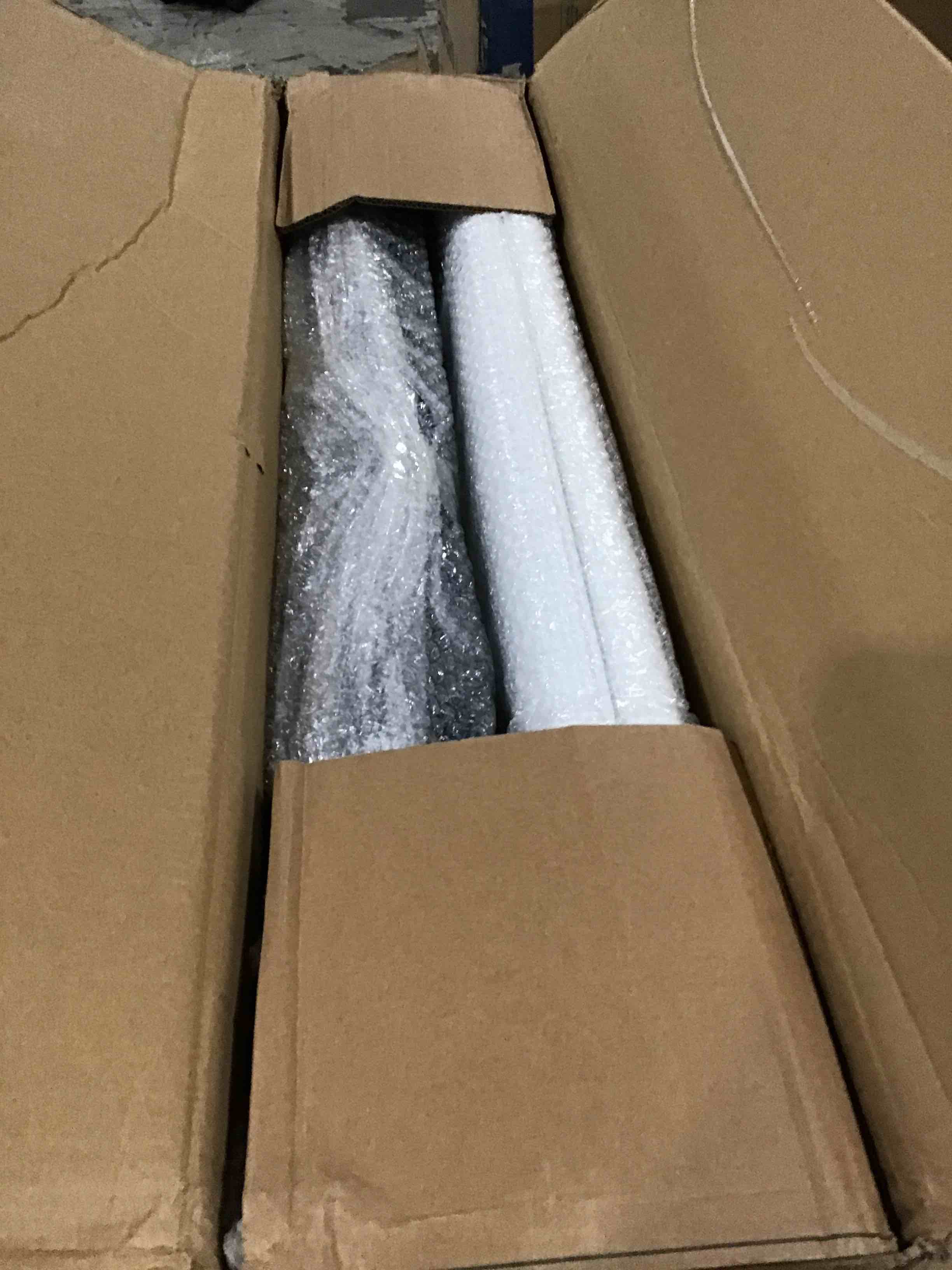 https://s3.amazonaws.com/lotting-images-prod/bidfta/BLU4514071_1695478066423.jpeg