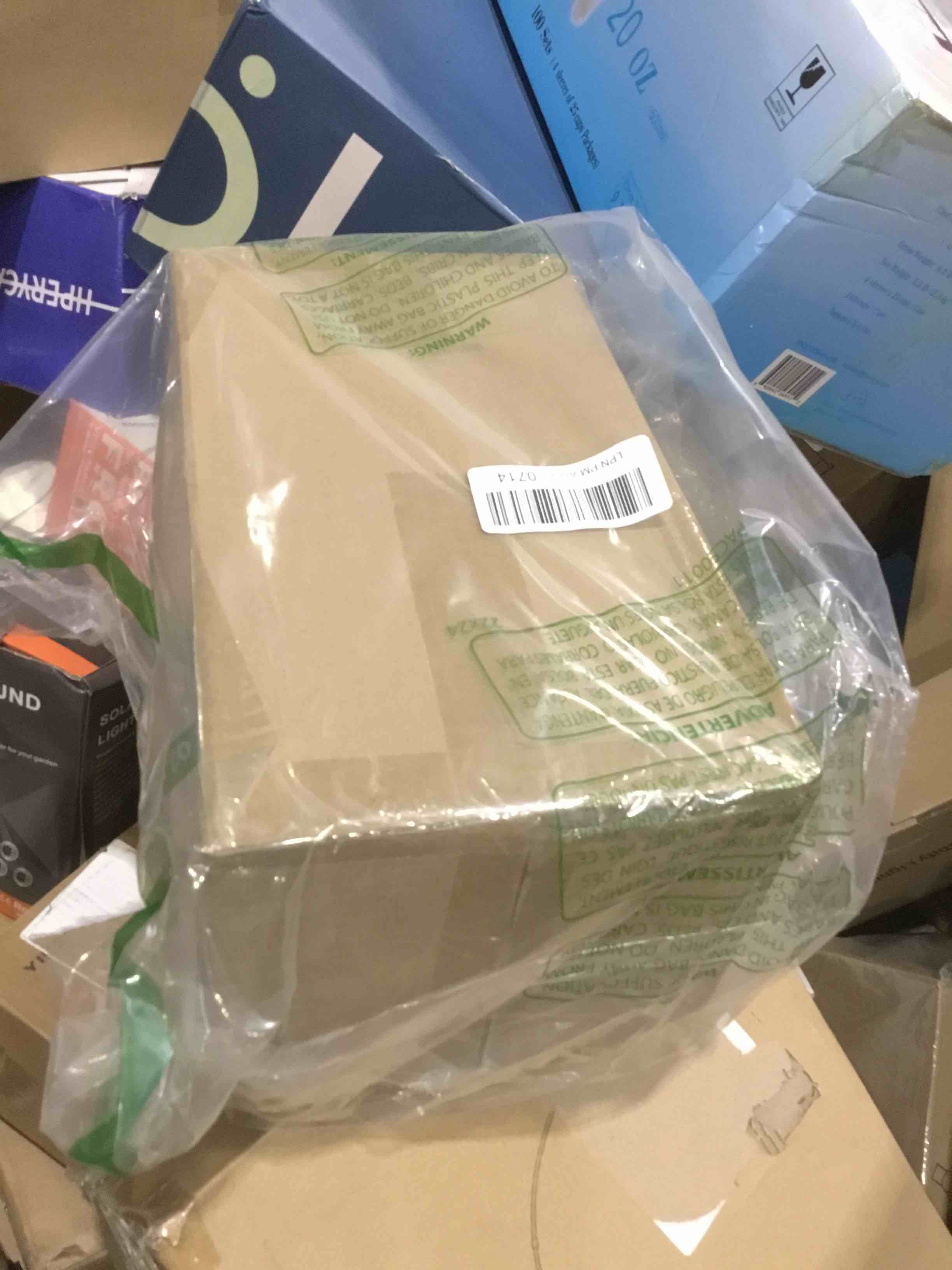 https://s3.amazonaws.com/lotting-images-prod/bidfta/BLU4516649_1700154486815.jpeg