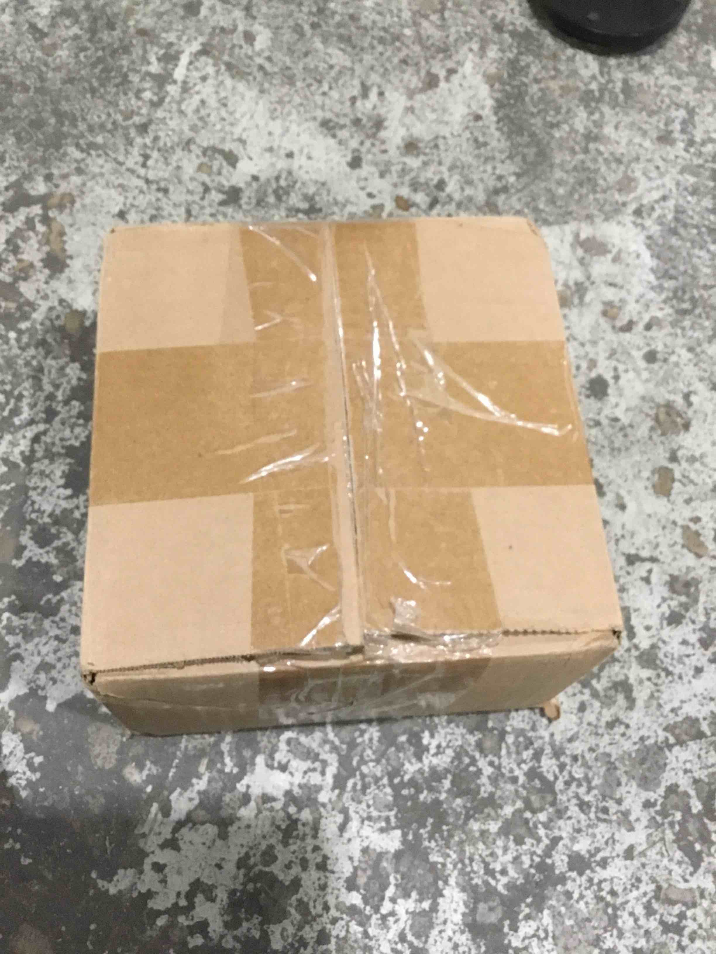 https://s3.amazonaws.com/lotting-images-prod/bidfta/BLU4516709_1700145113693.jpeg
