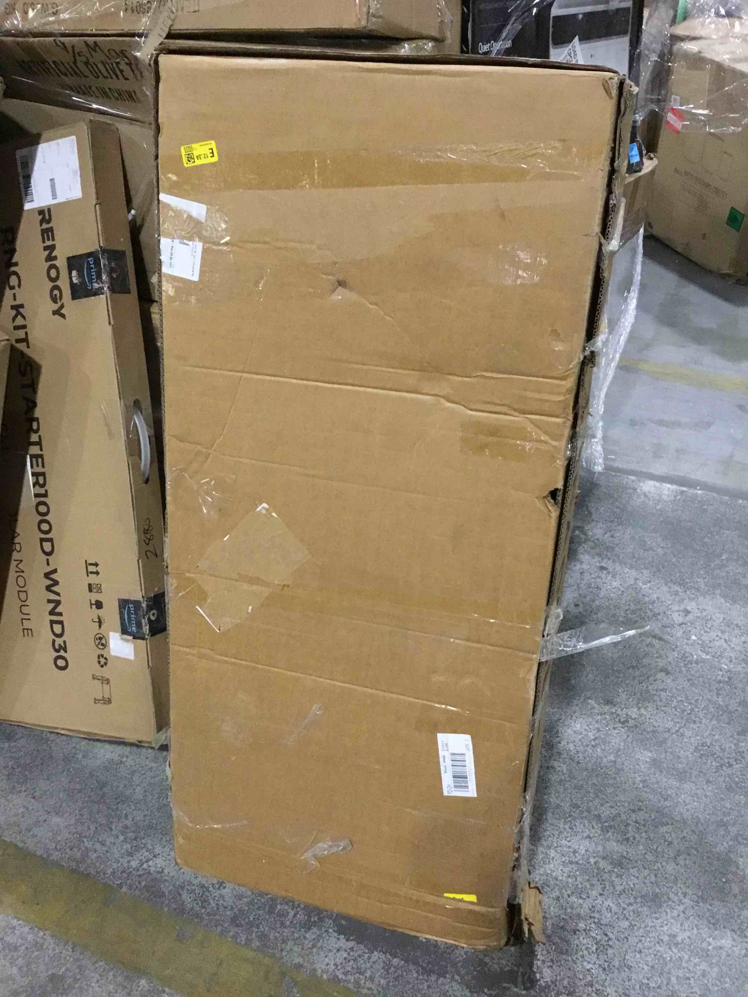 https://s3.amazonaws.com/lotting-images-prod/bidfta/BLU4517451_1696341365299.jpeg