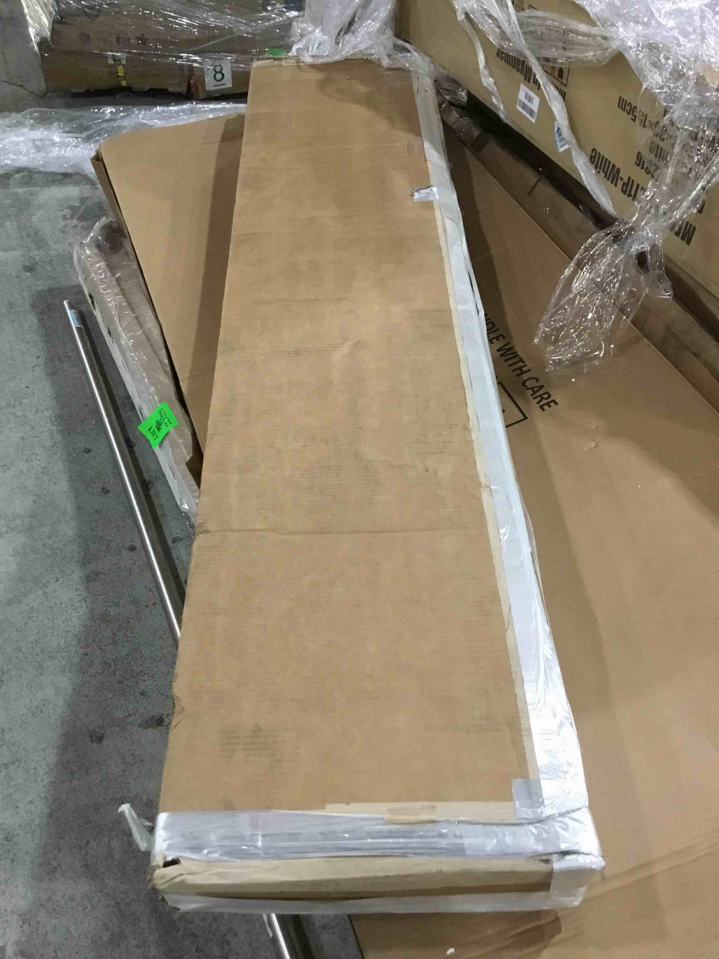 https://s3.amazonaws.com/lotting-images-prod/bidfta/BLU4517509_1696361902835.jpeg