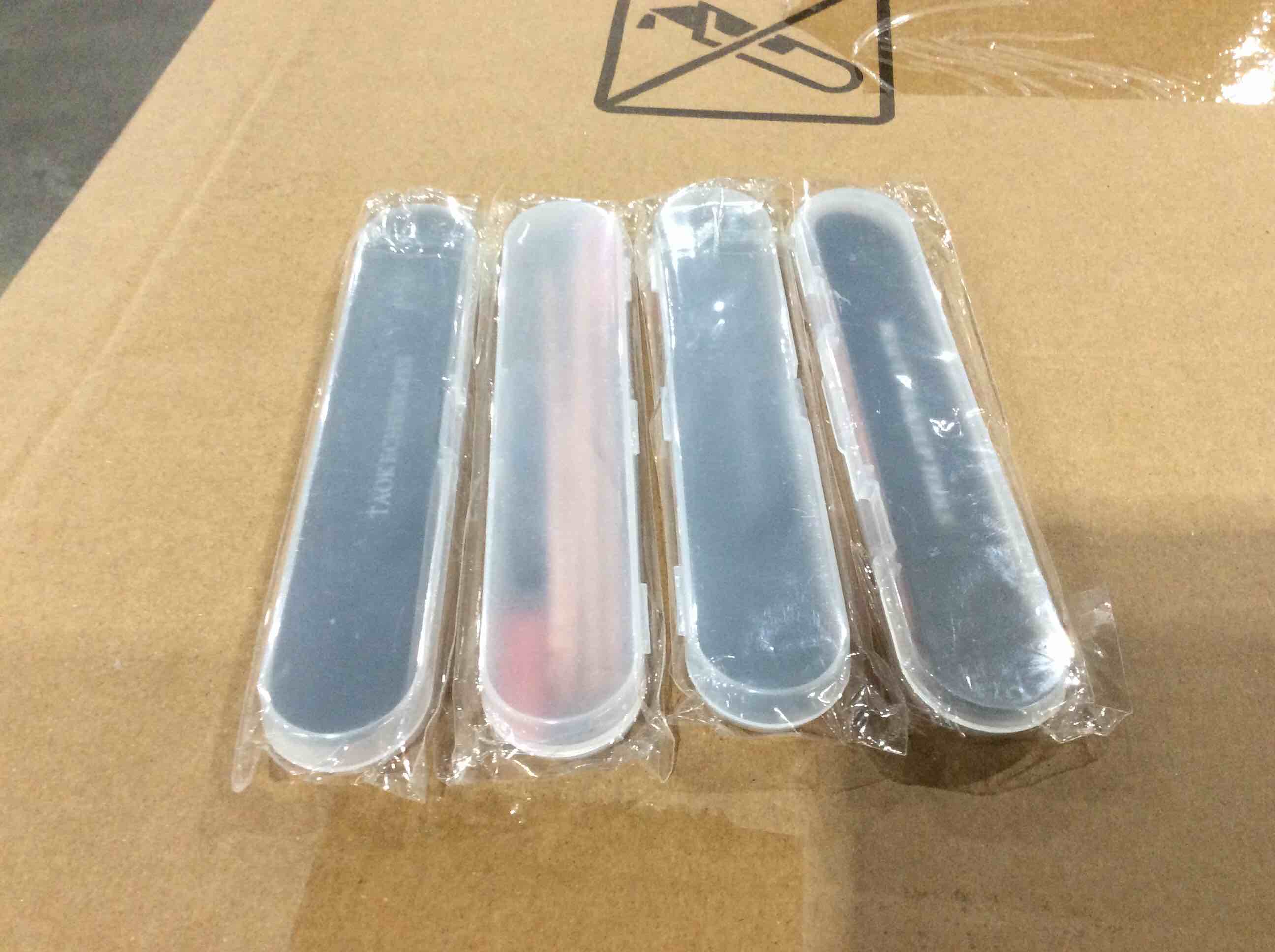 https://s3.amazonaws.com/lotting-images-prod/bidfta/BLU4519396_1701703825465.jpeg