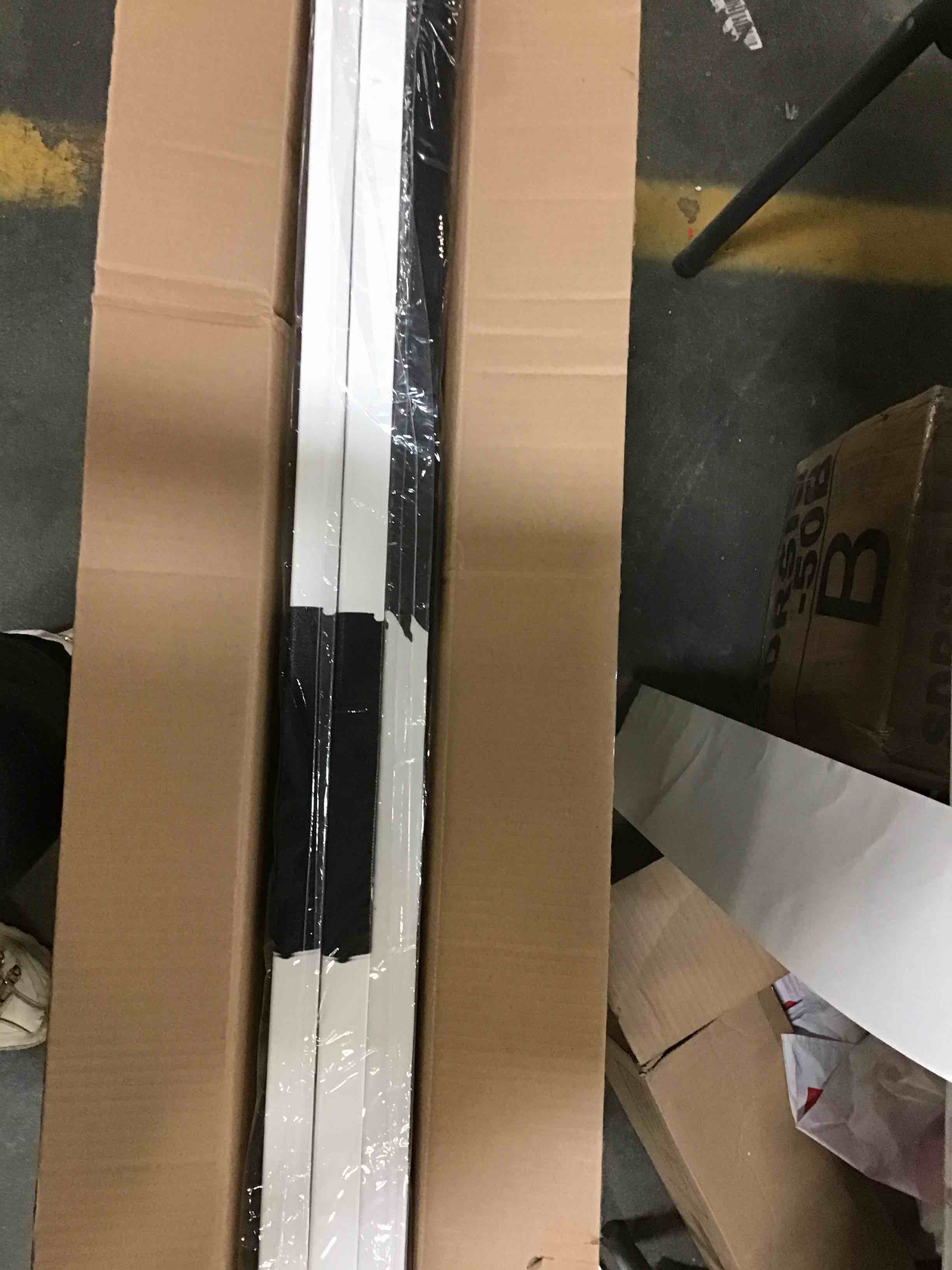 https://s3.amazonaws.com/lotting-images-prod/bidfta/BLU4527041_1678389576704.jpeg