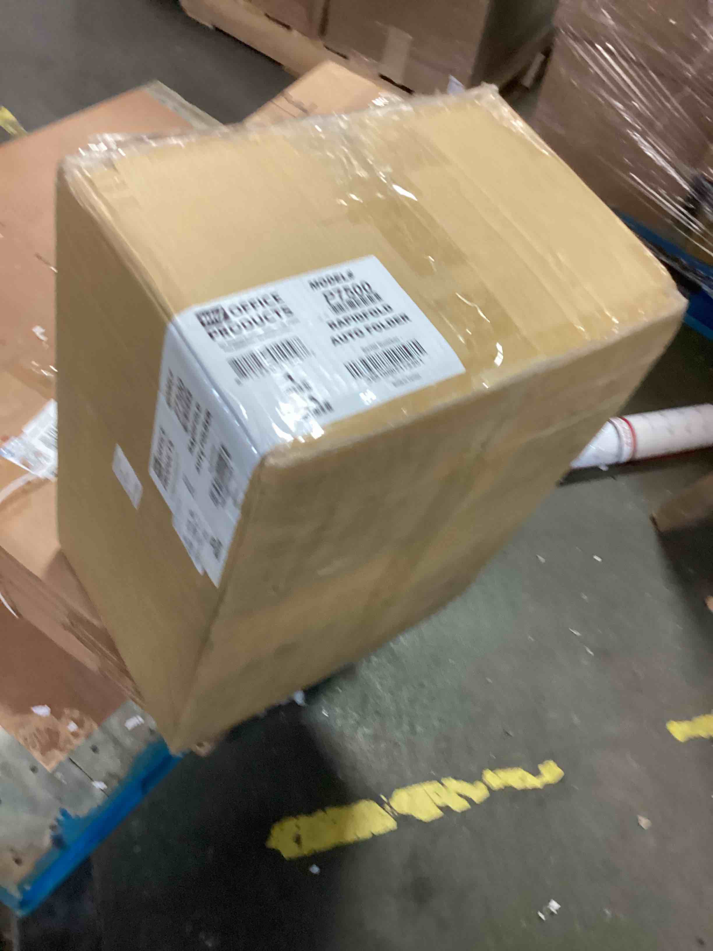 https://s3.amazonaws.com/lotting-images-prod/bidfta/BLU4580334_1679673663813.jpeg