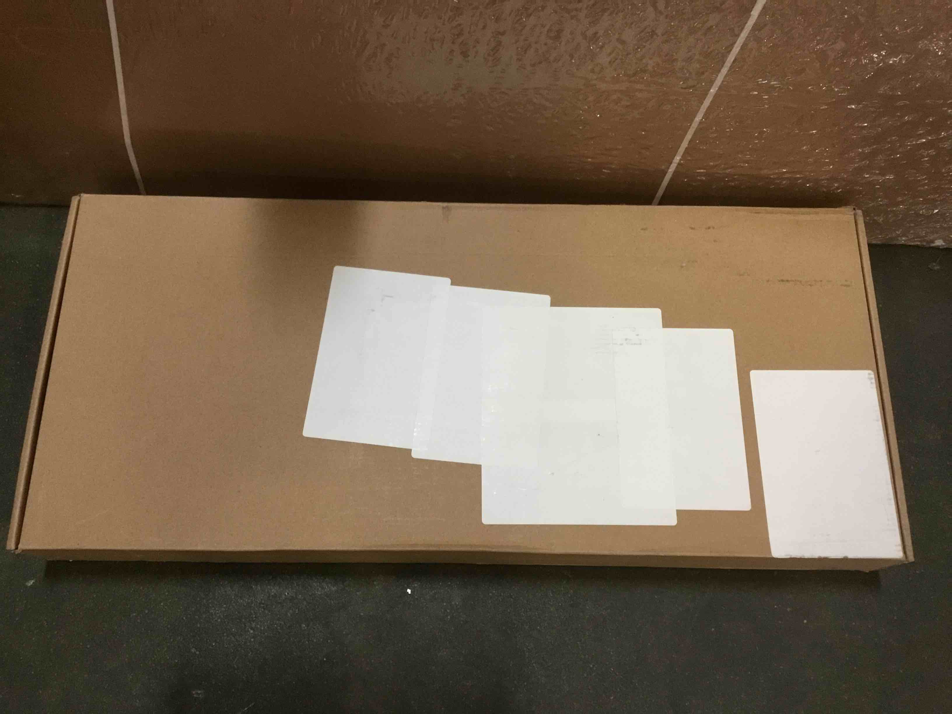 https://s3.amazonaws.com/lotting-images-prod/bidfta/BLU4582081_1686591780987.jpeg