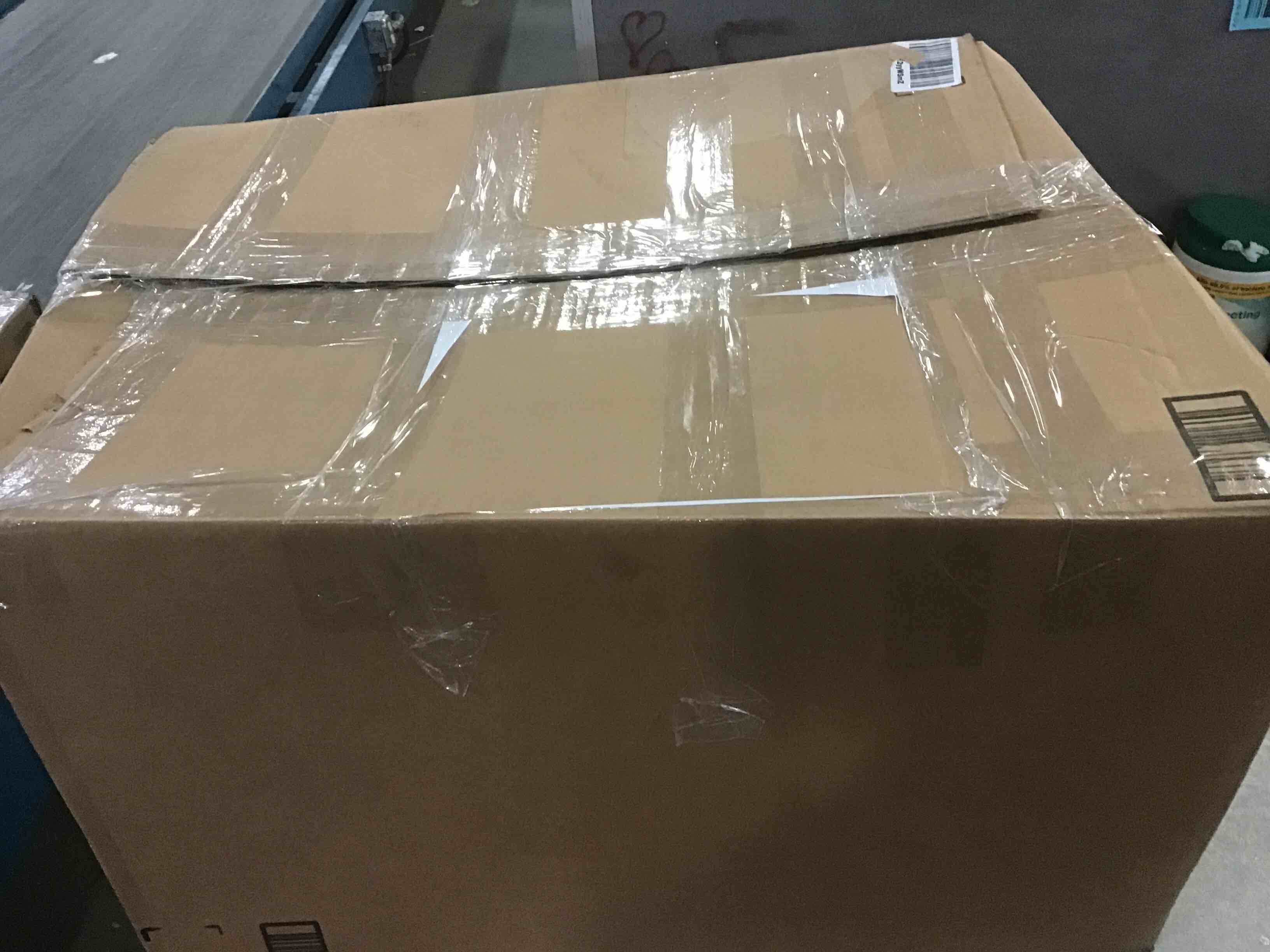 https://s3.amazonaws.com/lotting-images-prod/bidfta/BLU4631749_1678390427571.jpeg