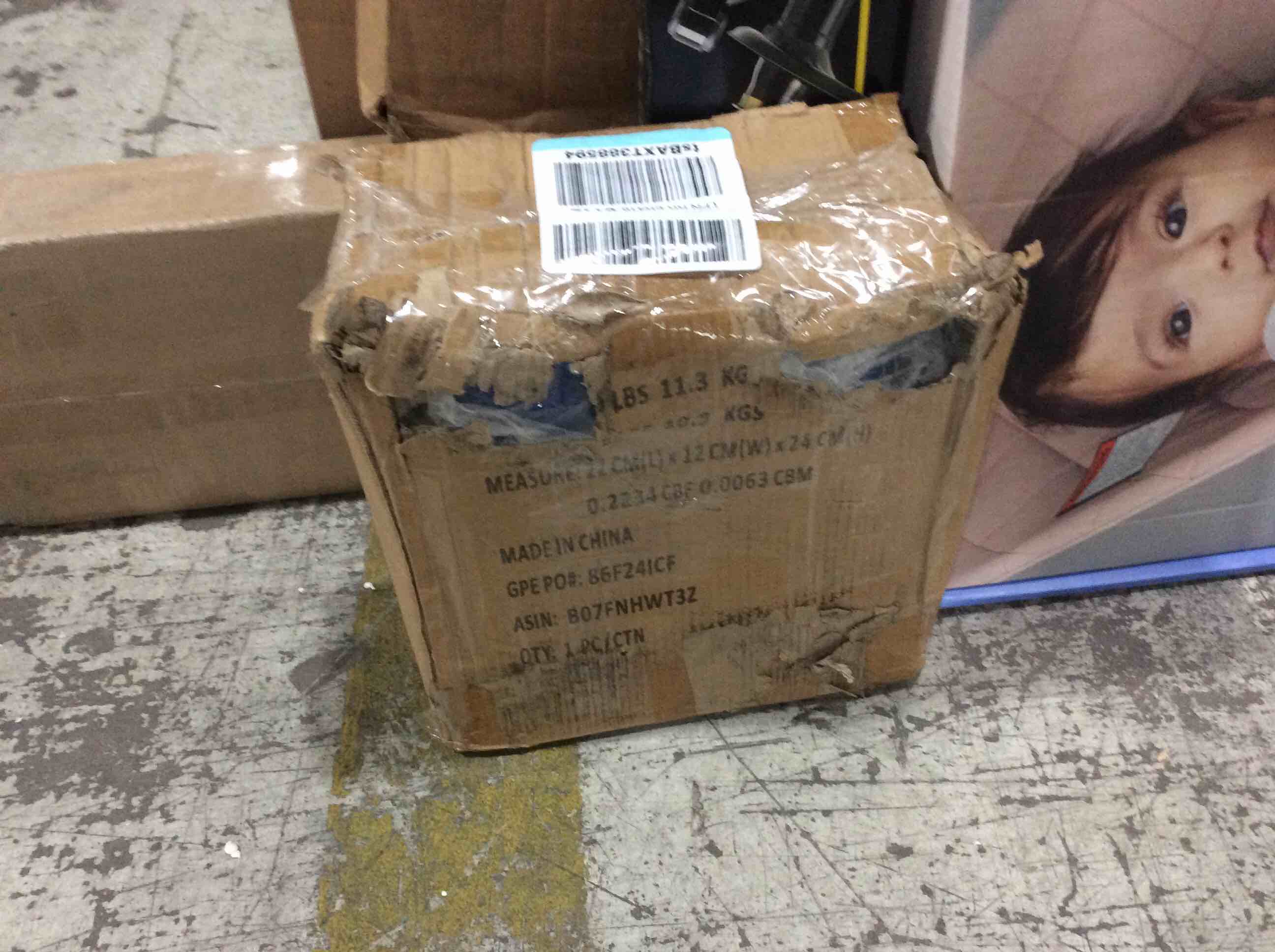 https://s3.amazonaws.com/lotting-images-prod/bidfta/BLU4664114_1688050733185.jpeg