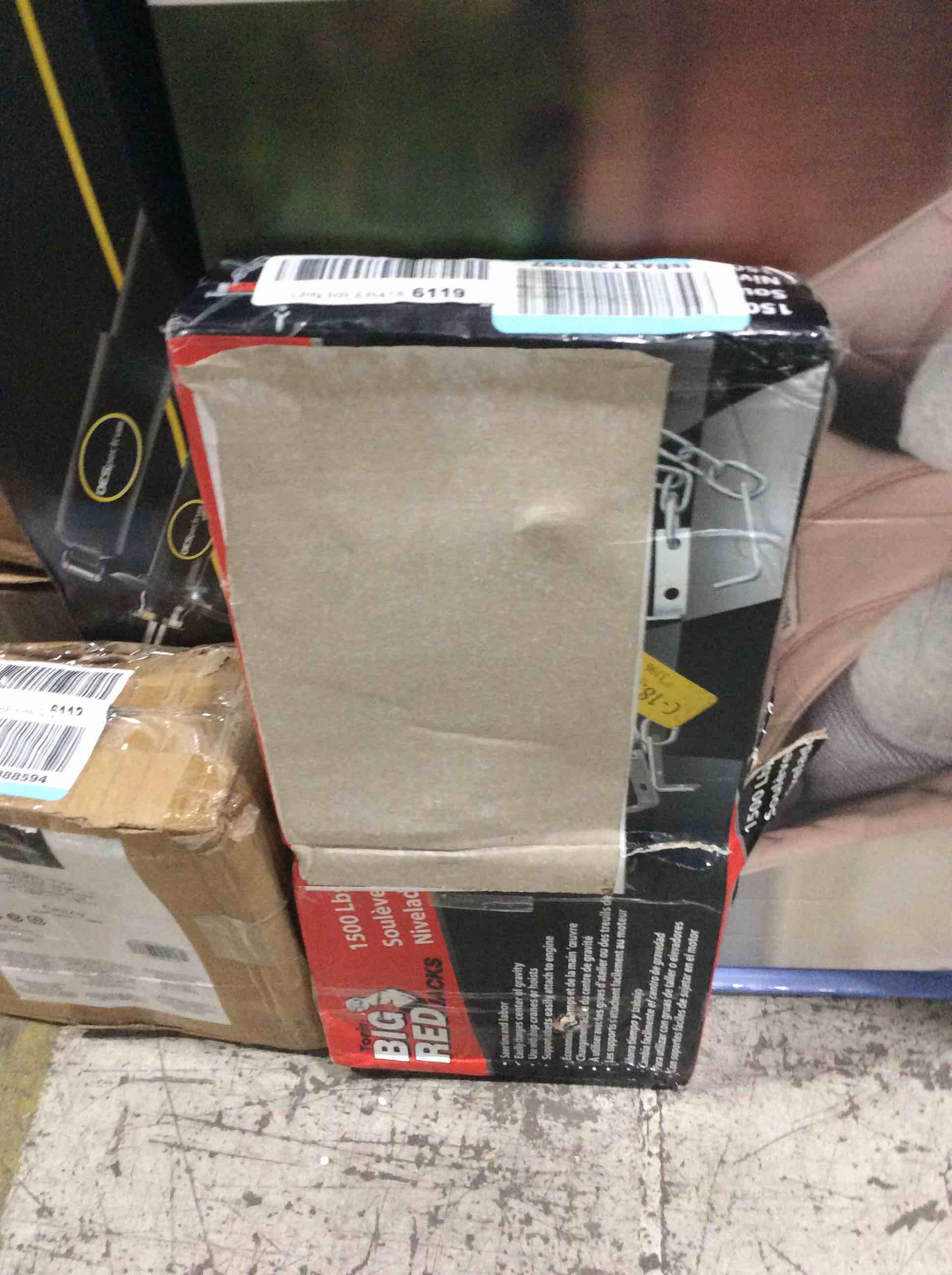 https://s3.amazonaws.com/lotting-images-prod/bidfta/BLU4664115_1688051060388.jpeg