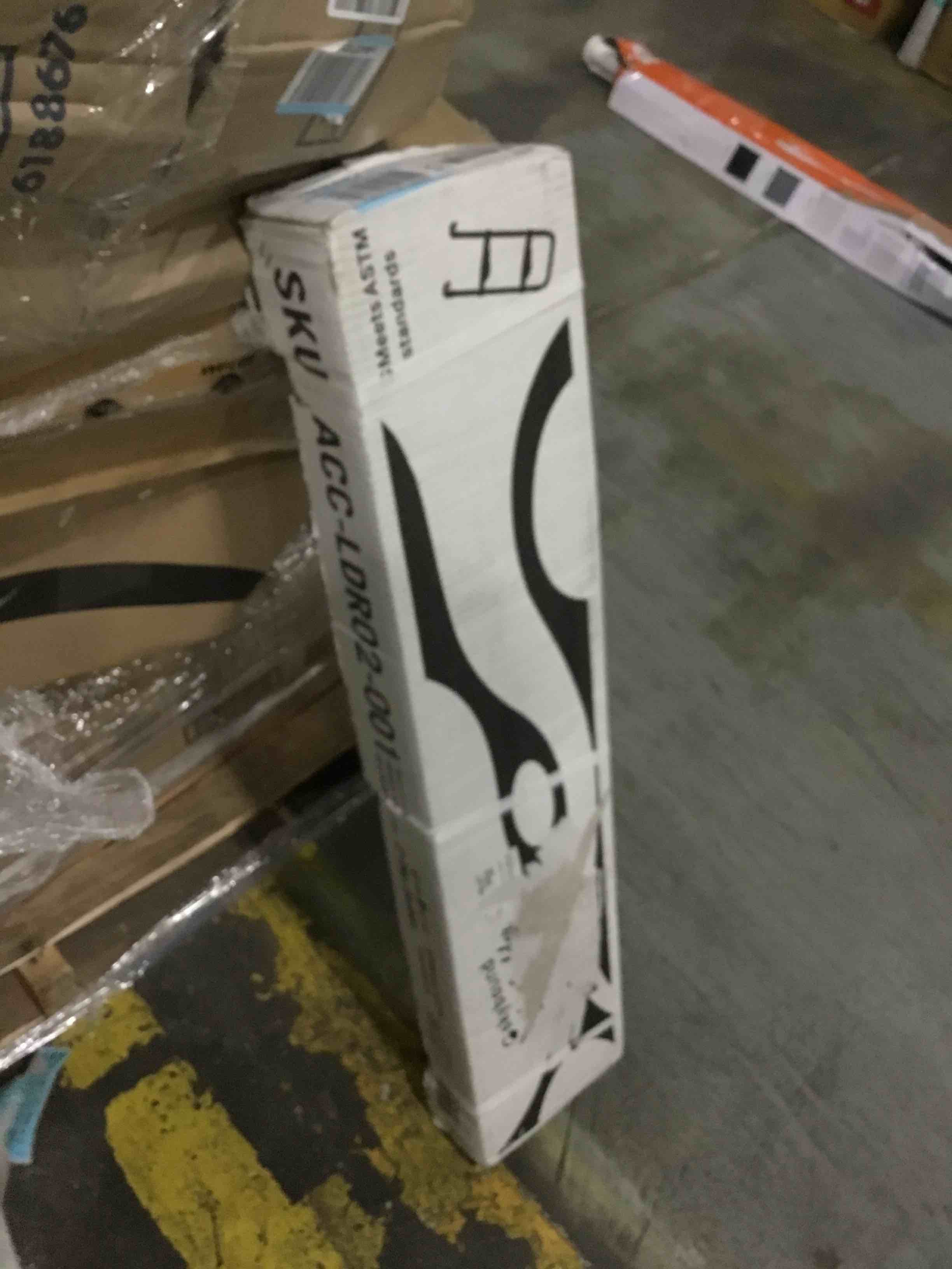https://s3.amazonaws.com/lotting-images-prod/bidfta/BLU4664979_1689256535605.jpeg