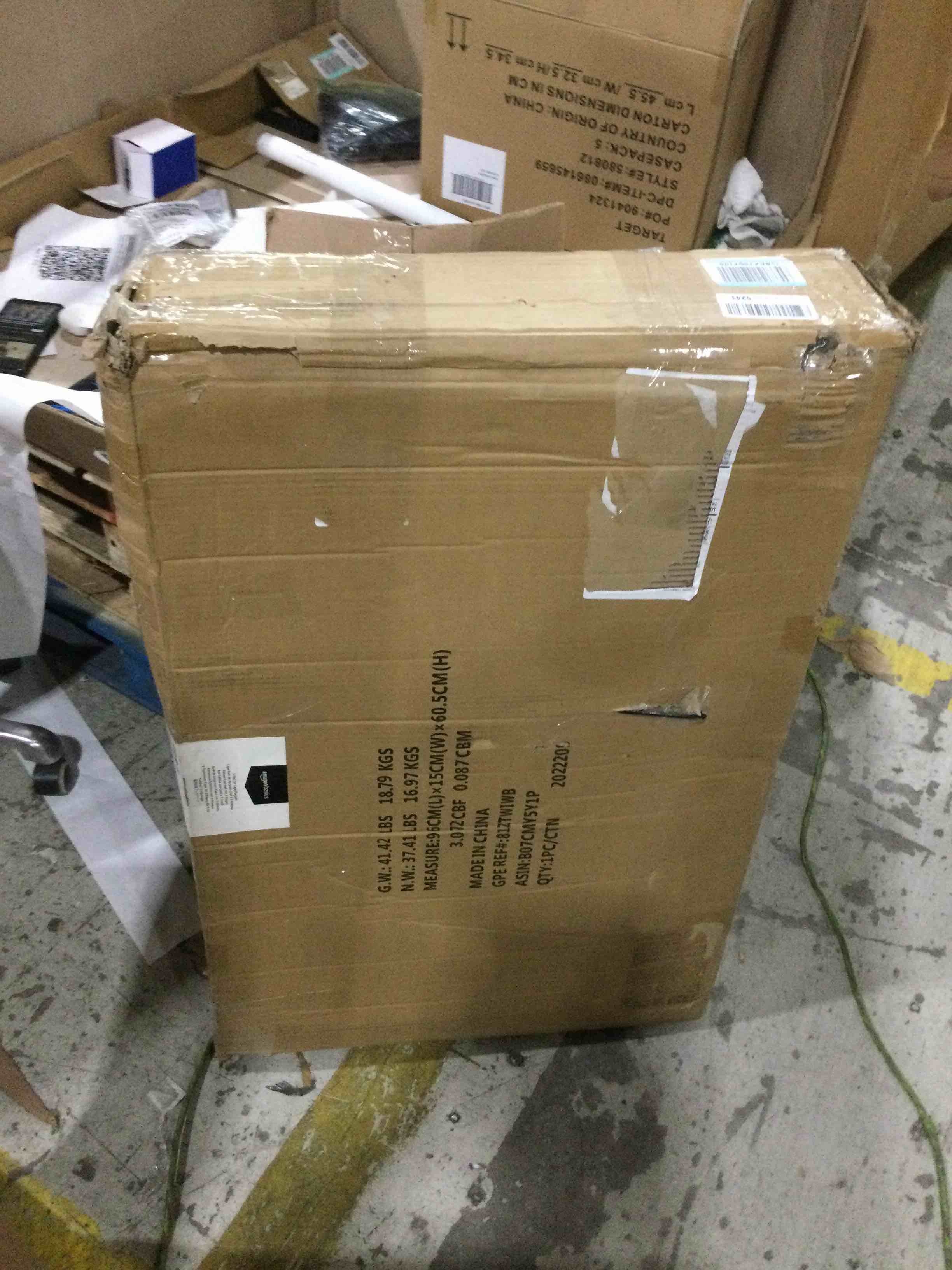 https://s3.amazonaws.com/lotting-images-prod/bidfta/BLU4665798_1688740656665.jpeg