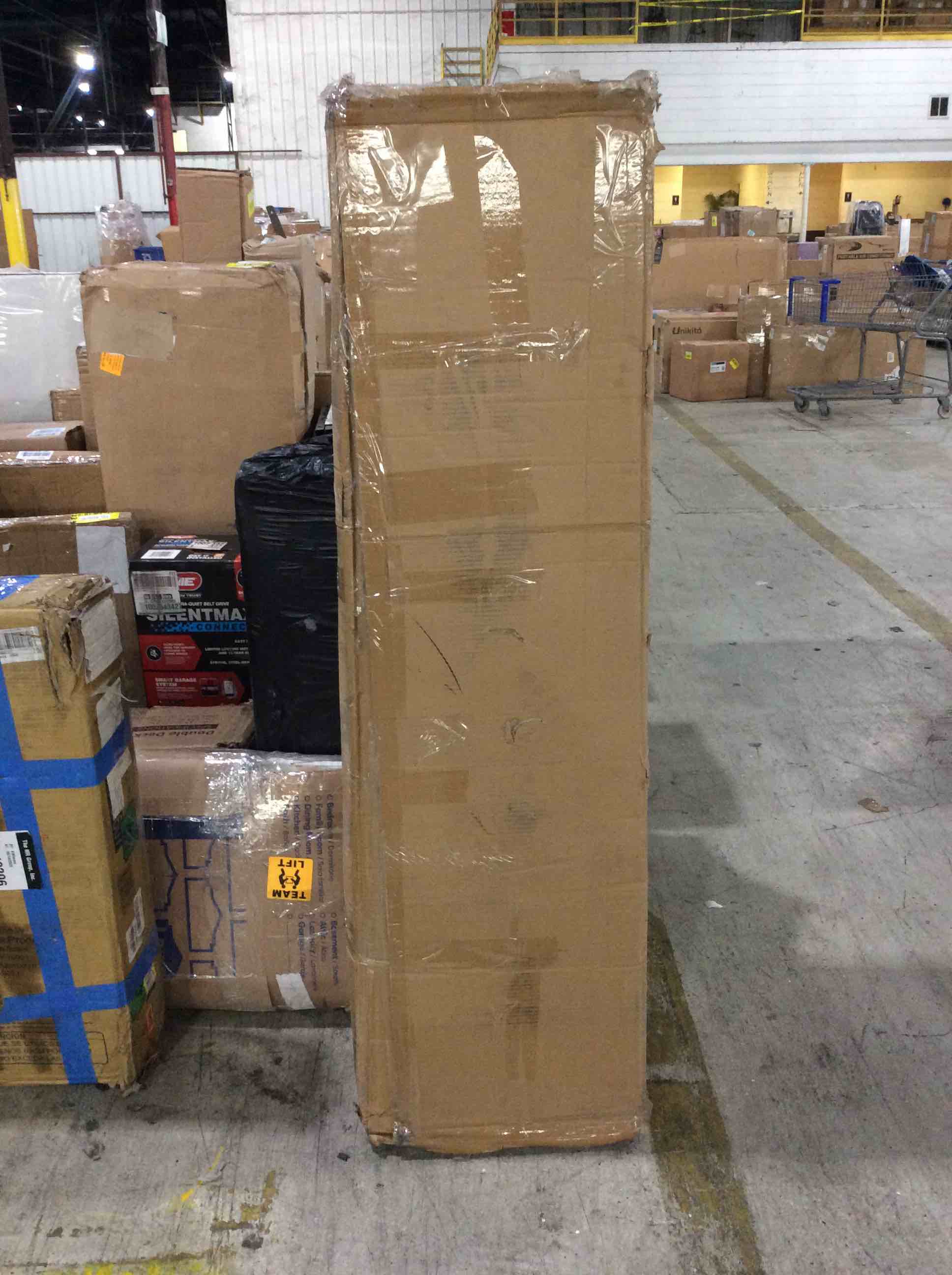 https://s3.amazonaws.com/lotting-images-prod/bidfta/BLU4666313_1689867068627.jpeg