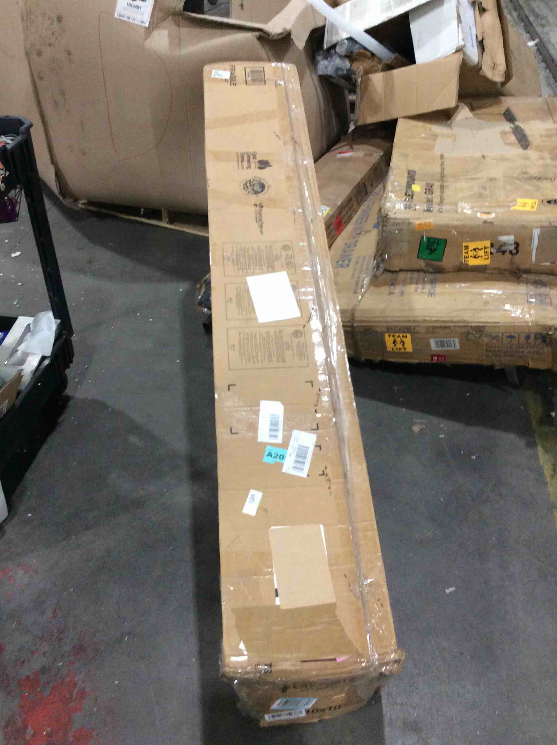 https://s3.amazonaws.com/lotting-images-prod/bidfta/BLU4666524_1690910306521.jpeg