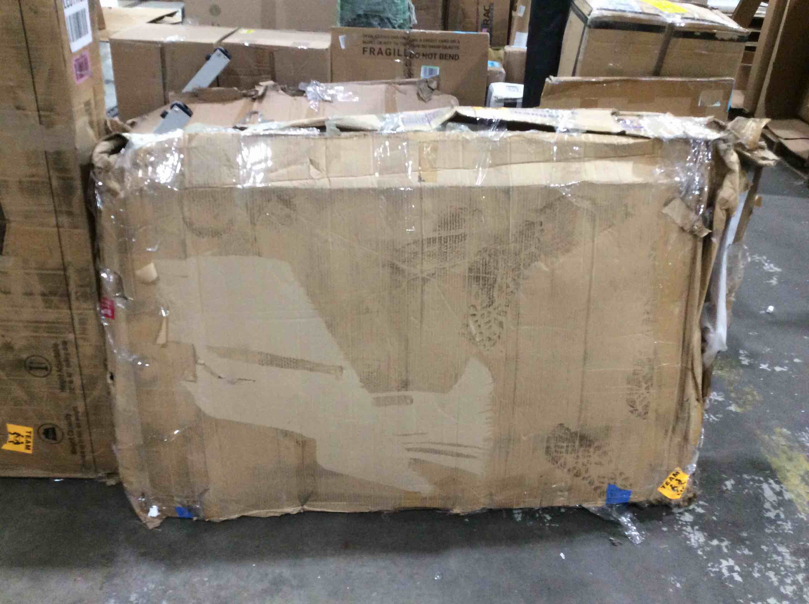 https://s3.amazonaws.com/lotting-images-prod/bidfta/BLU4666527_1690912149154.jpeg