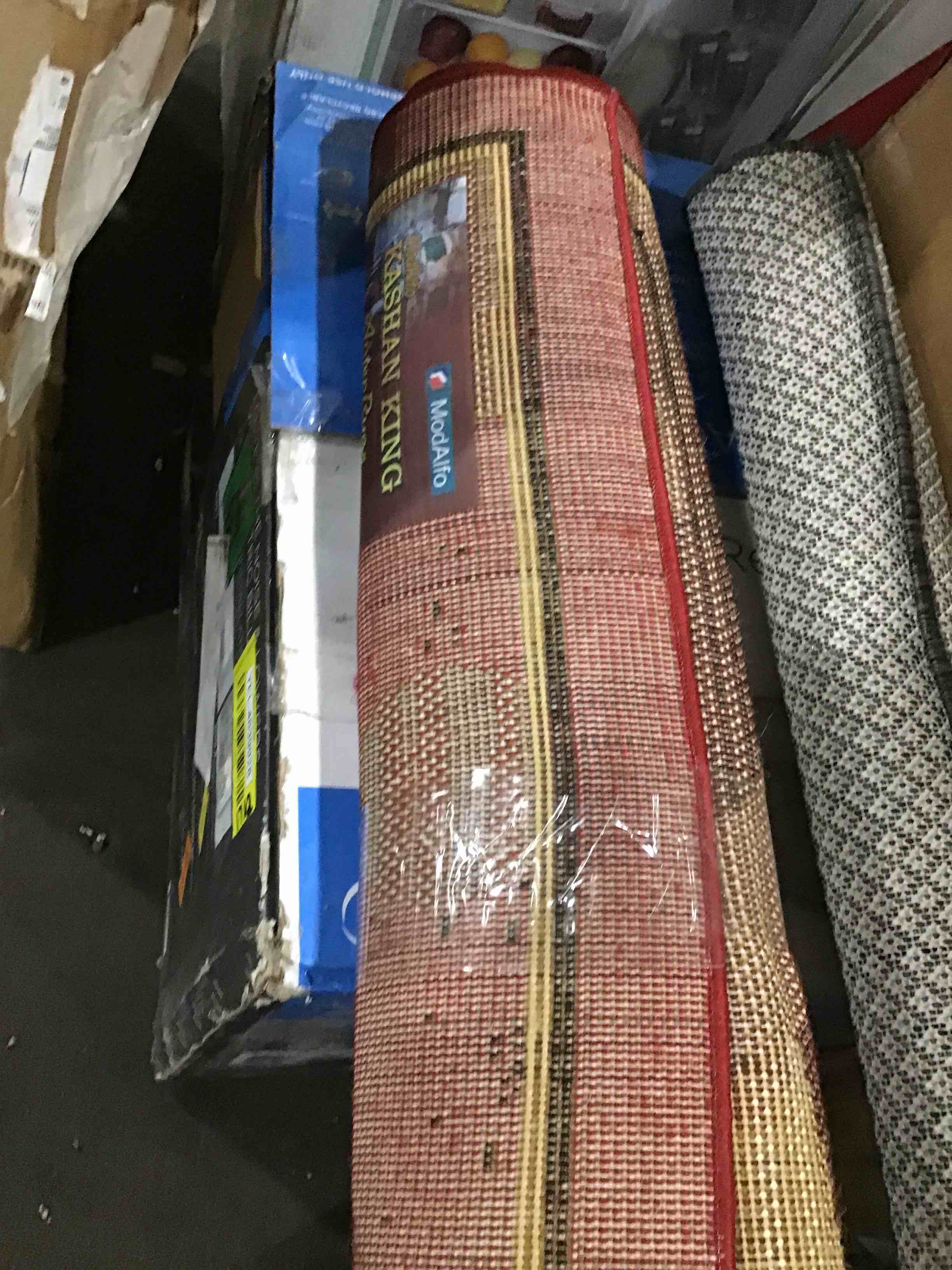 https://s3.amazonaws.com/lotting-images-prod/bidfta/BLU4667879_1690468066749.jpeg