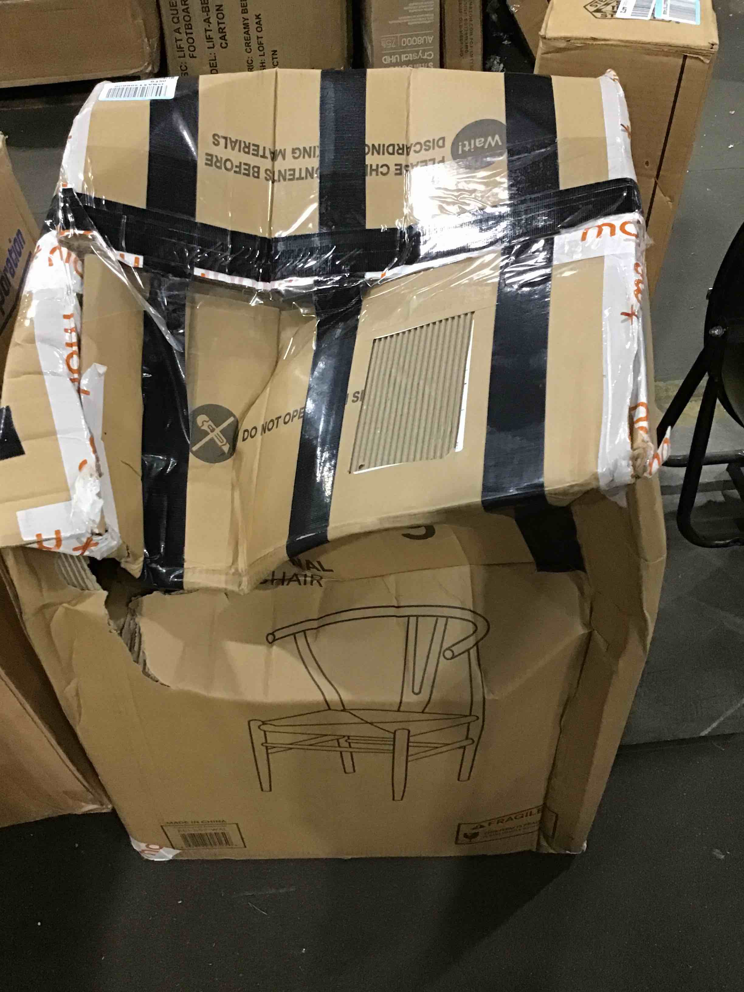 https://s3.amazonaws.com/lotting-images-prod/bidfta/BLU4667885_1690469475782.jpeg