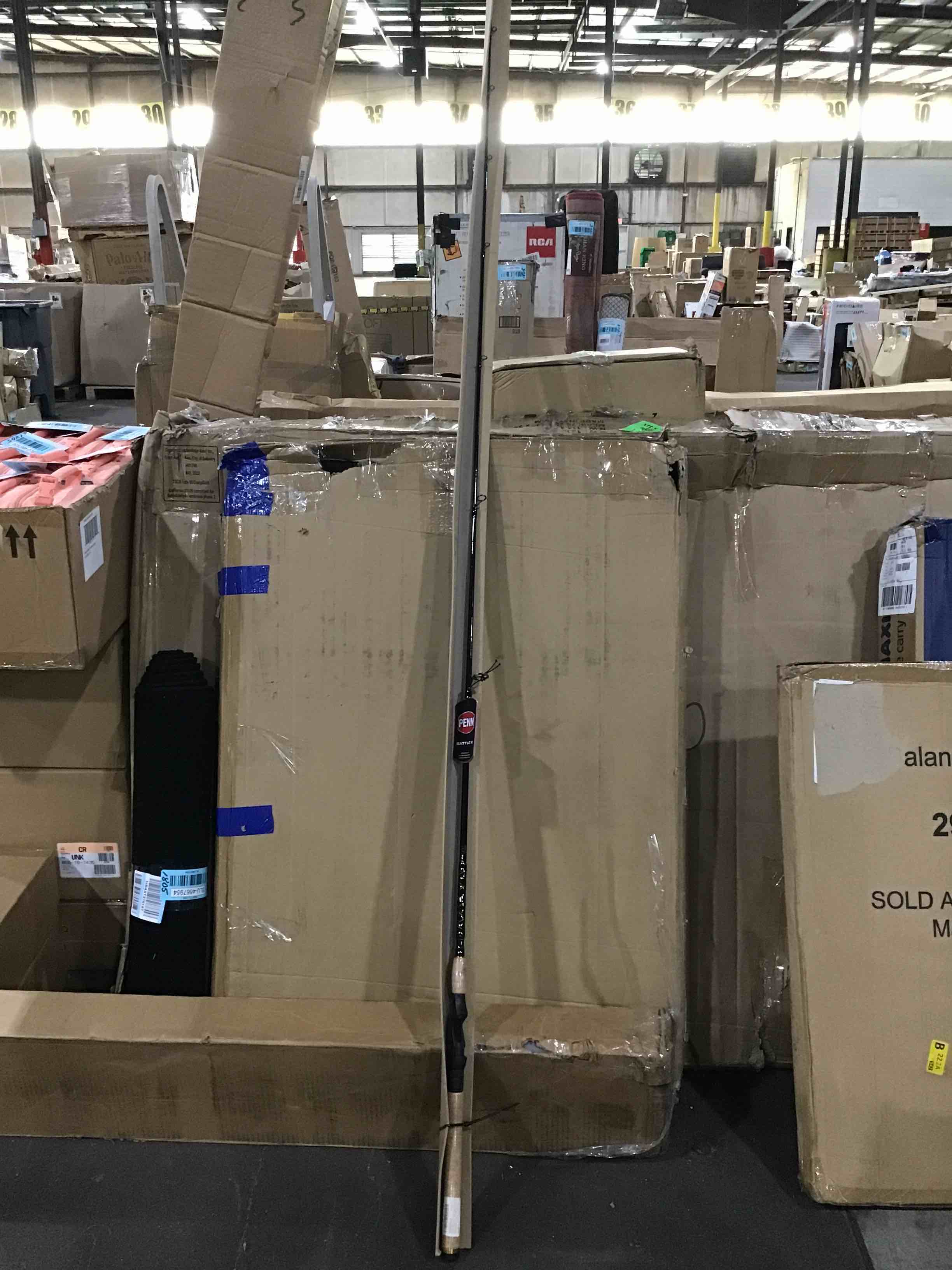 https://s3.amazonaws.com/lotting-images-prod/bidfta/BLU4667957_1690487659279.jpeg