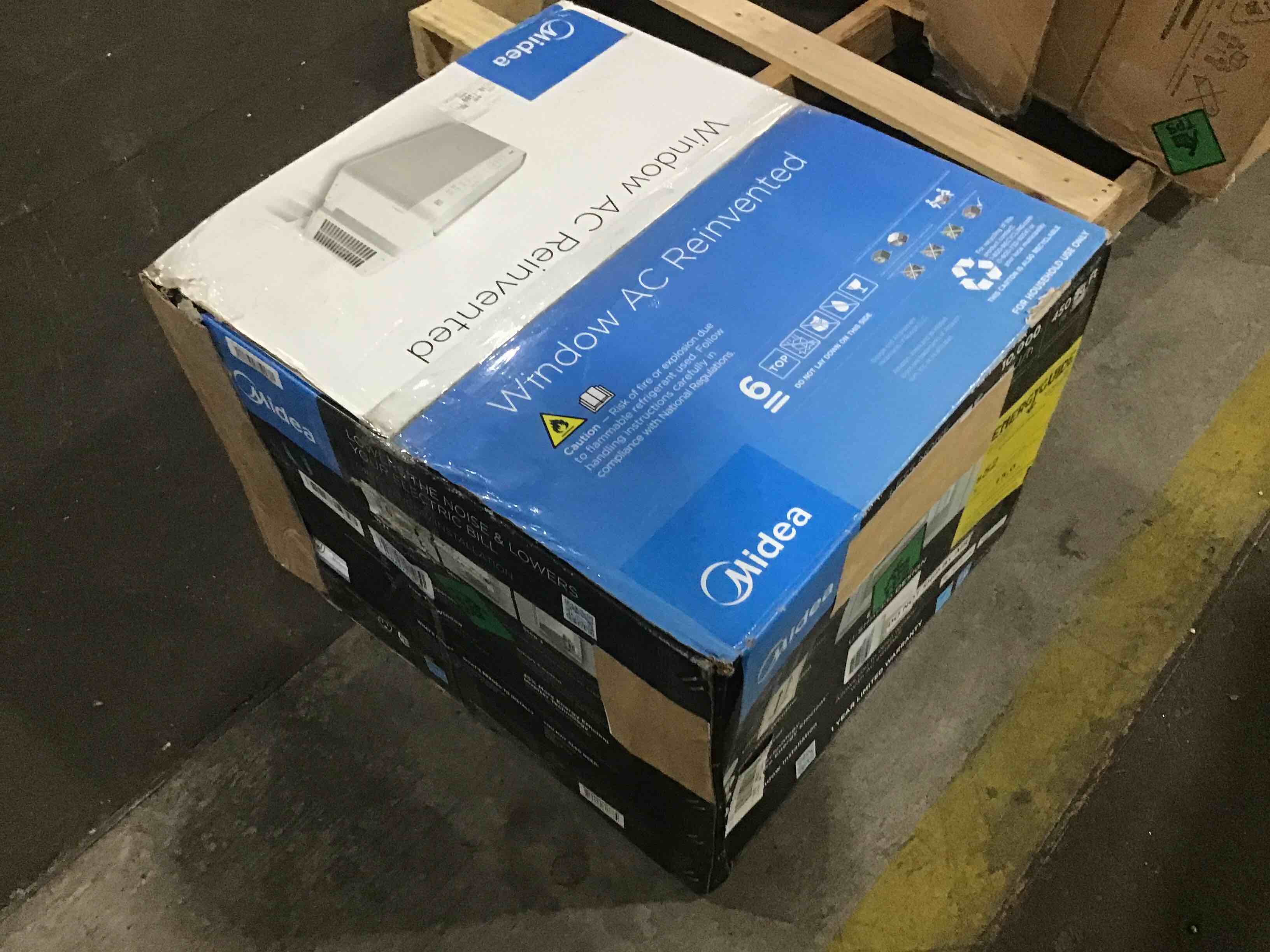 https://s3.amazonaws.com/lotting-images-prod/bidfta/BLU4668473_1689627695807.jpeg