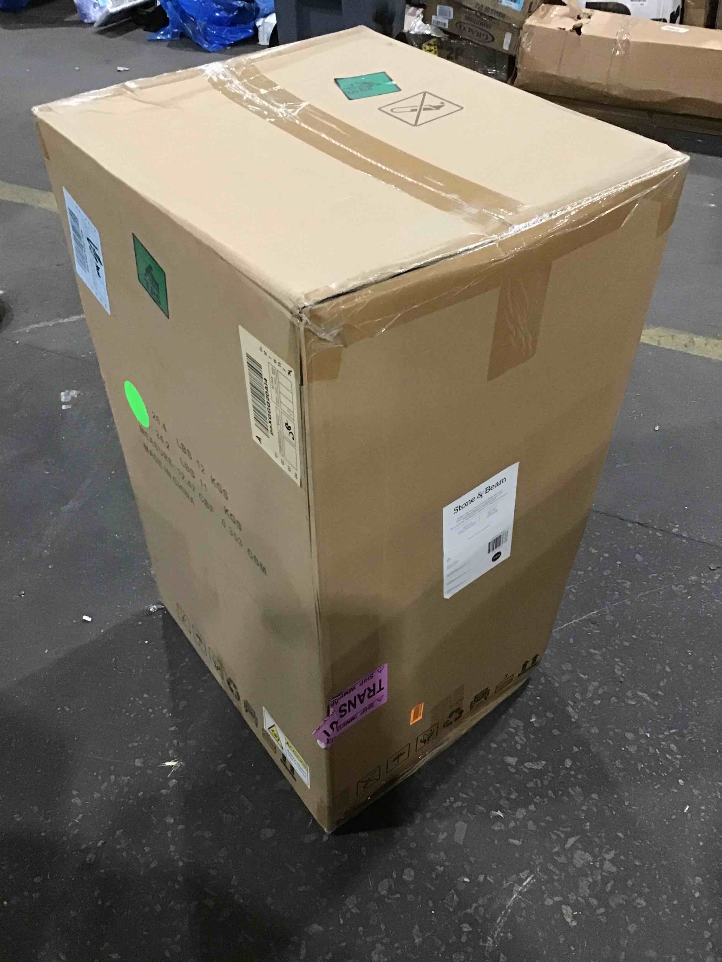 https://s3.amazonaws.com/lotting-images-prod/bidfta/BLU4669108_1691425420567.jpeg