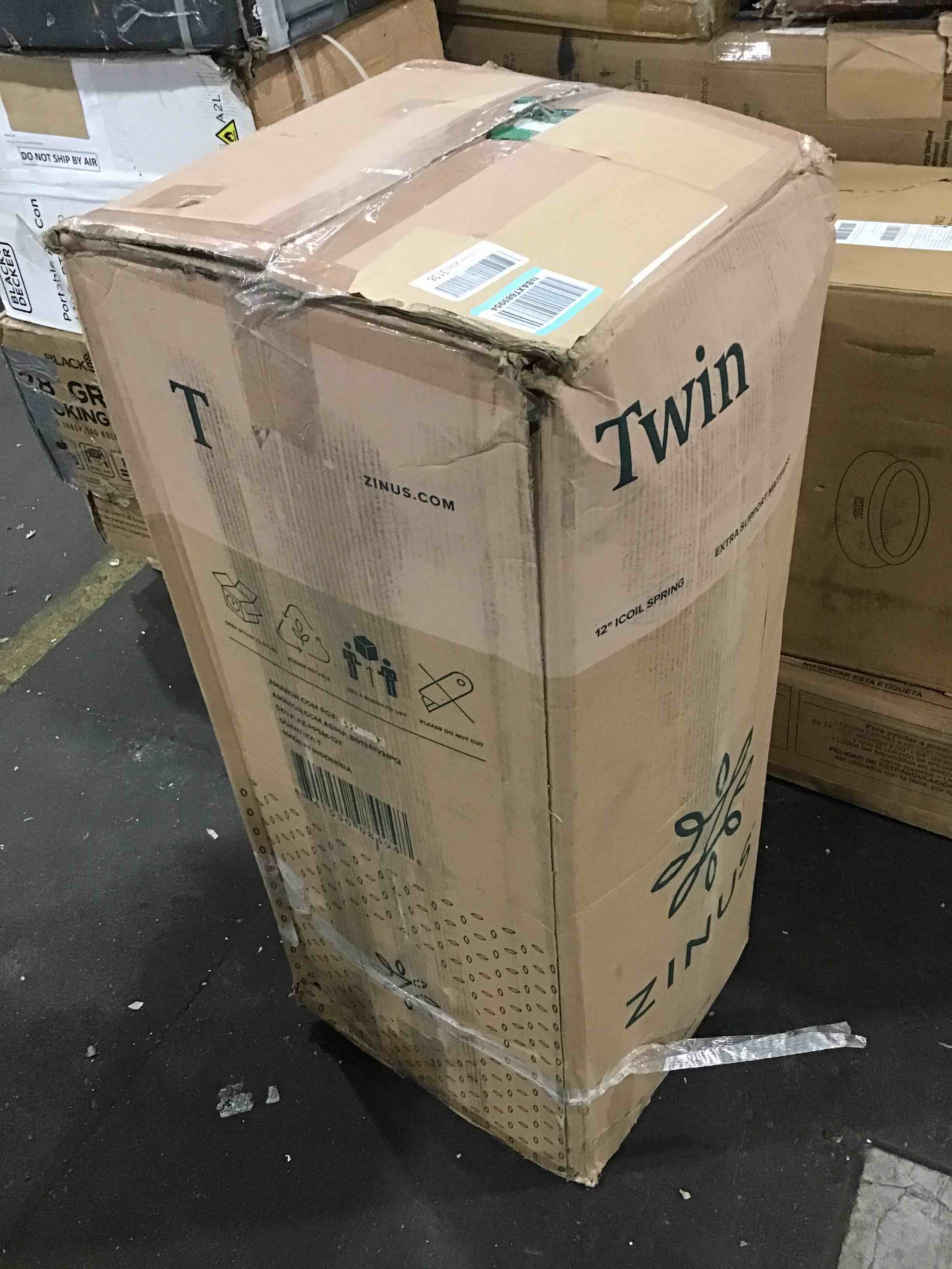 https://s3.amazonaws.com/lotting-images-prod/bidfta/BLU4669569_1692634794897.jpeg
