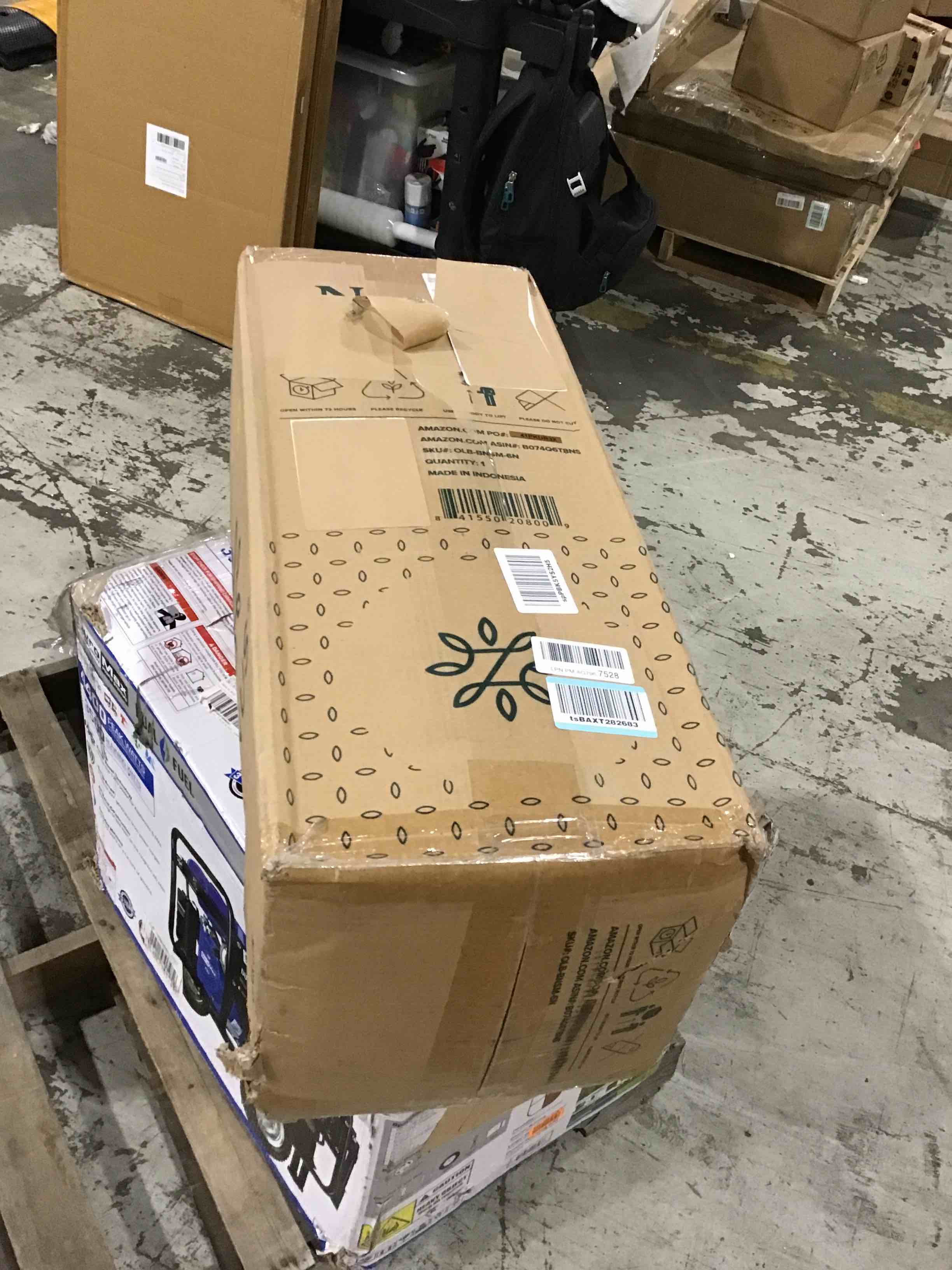 https://s3.amazonaws.com/lotting-images-prod/bidfta/BLU4672397_1687192289850.jpeg
