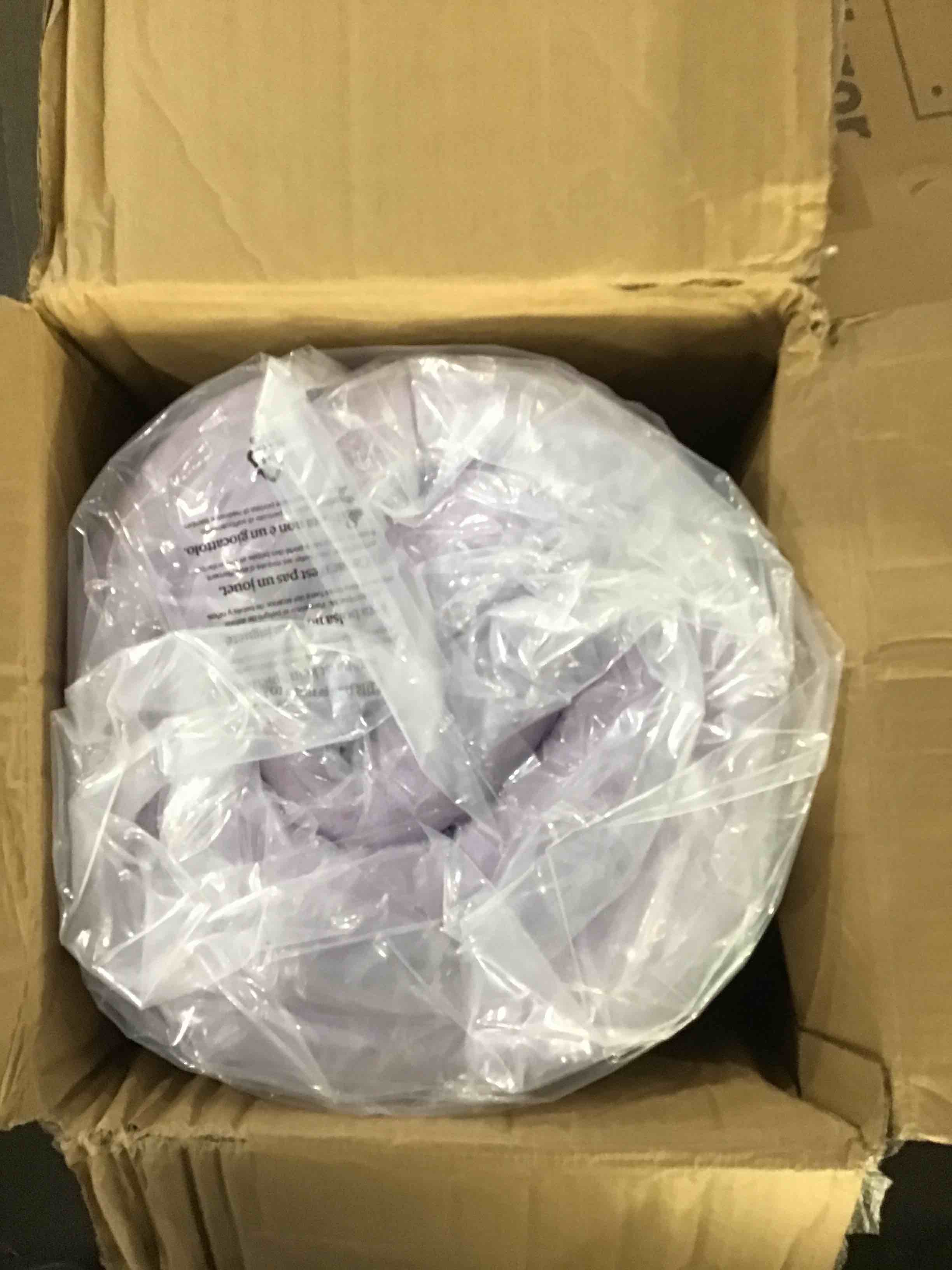 https://s3.amazonaws.com/lotting-images-prod/bidfta/BLU4673816_1693252919643.jpeg