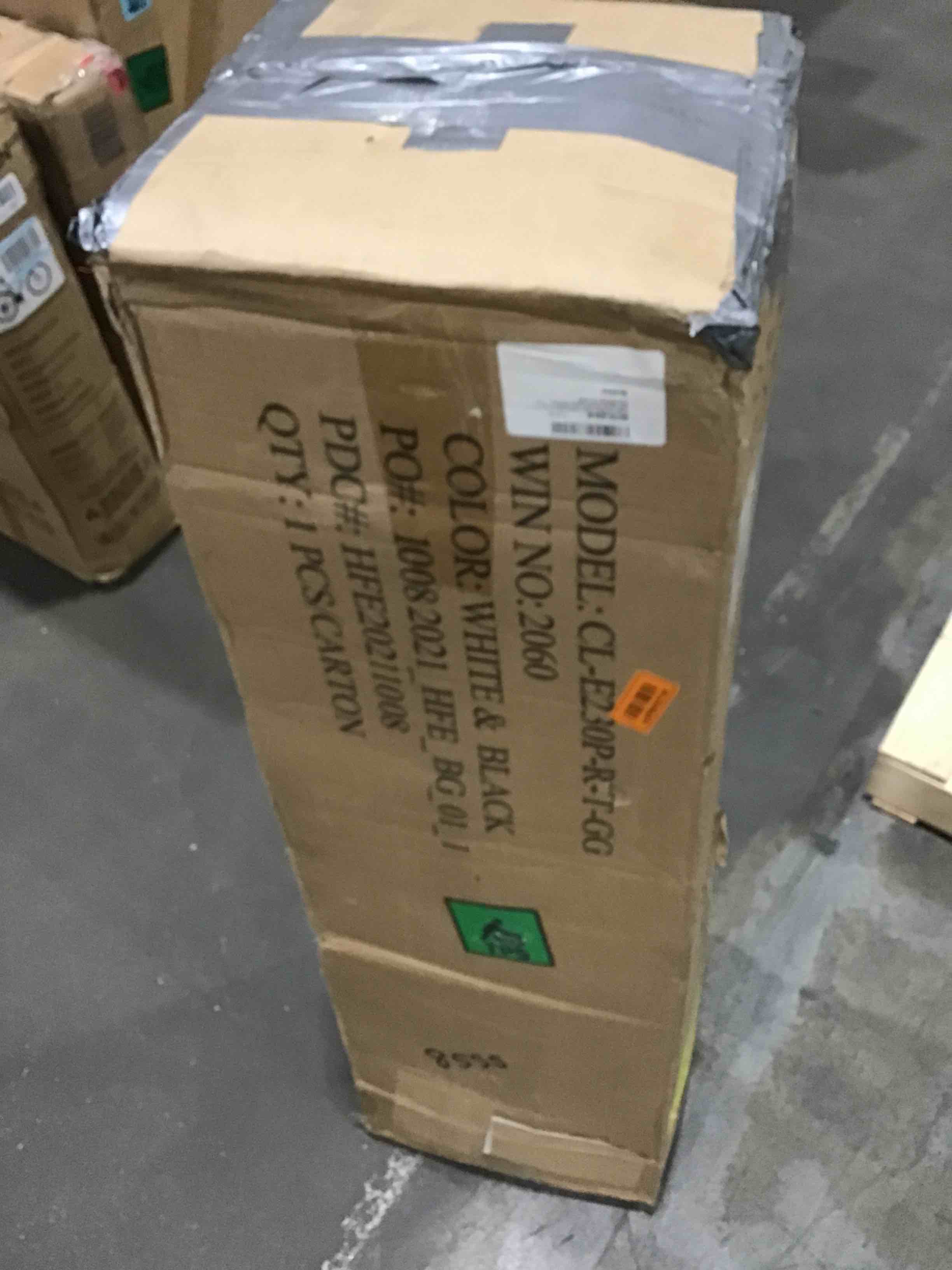 https://s3.amazonaws.com/lotting-images-prod/bidfta/BLU4674296_1698070220691.jpeg