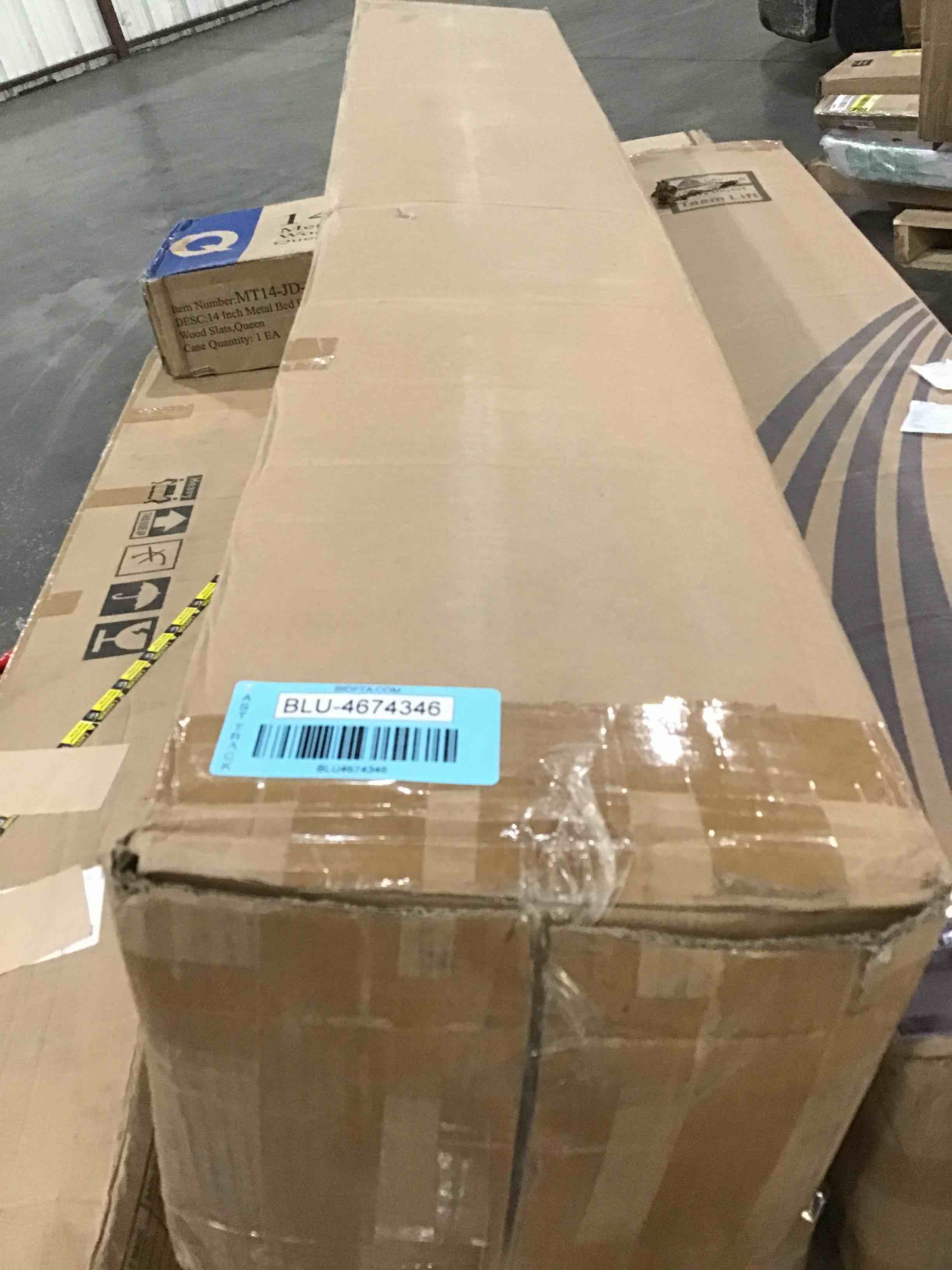 https://s3.amazonaws.com/lotting-images-prod/bidfta/BLU4674346_1698089554562.jpeg