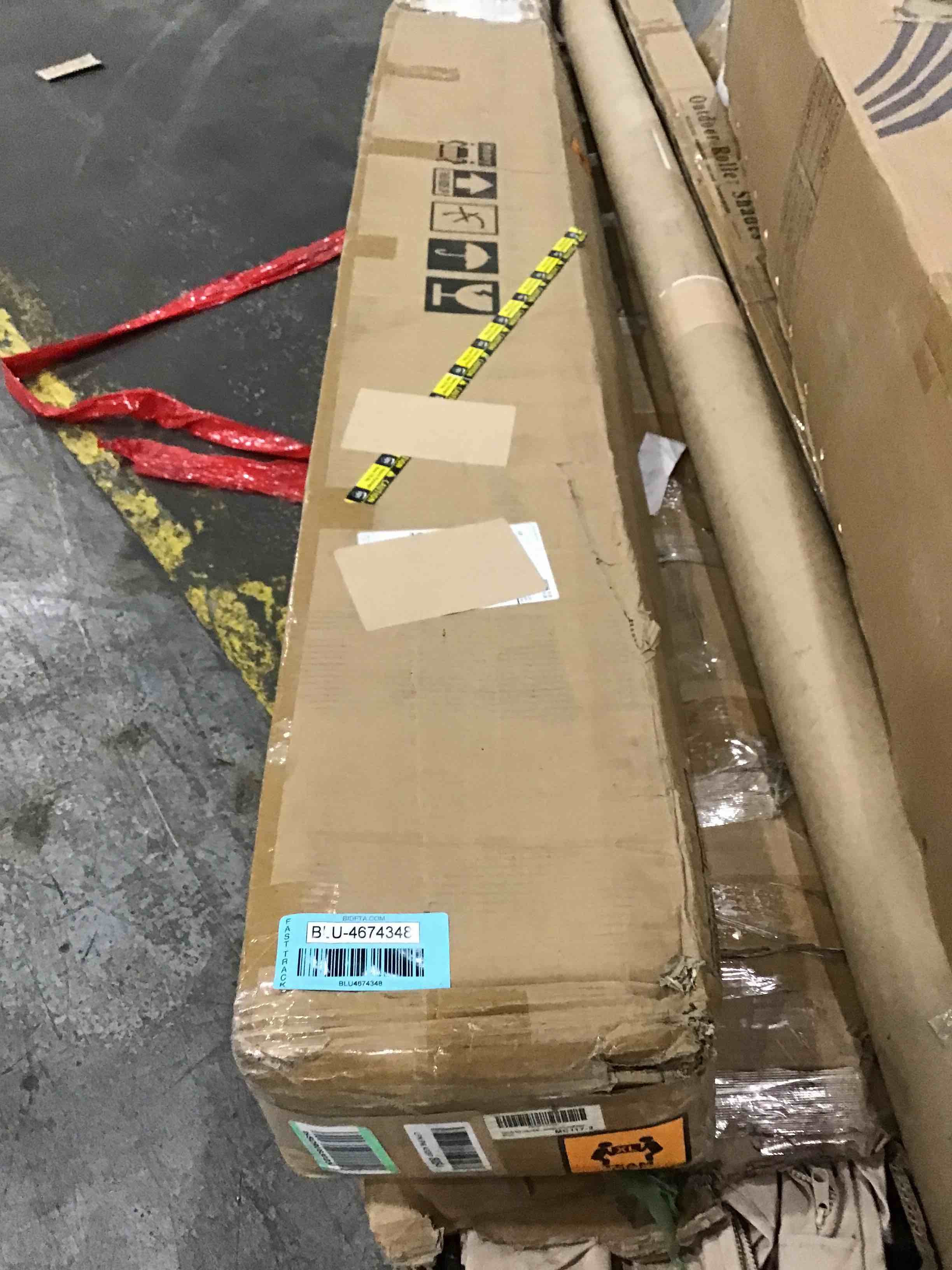 https://s3.amazonaws.com/lotting-images-prod/bidfta/BLU4674348_1698089768881.jpeg