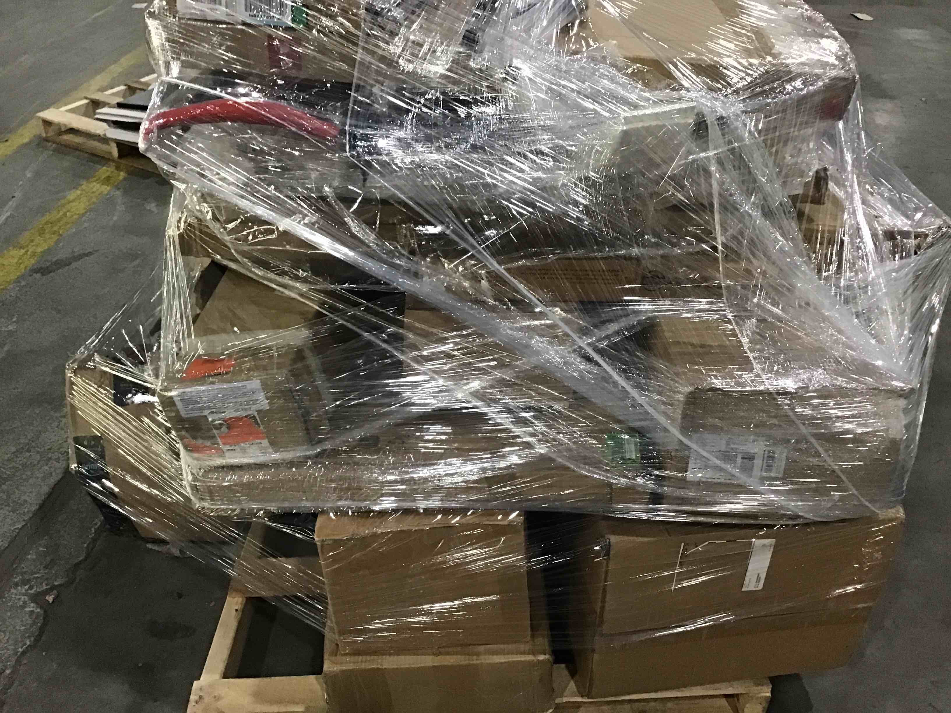 https://s3.amazonaws.com/lotting-images-prod/bidfta/BLU4674358_1698091354387.jpeg