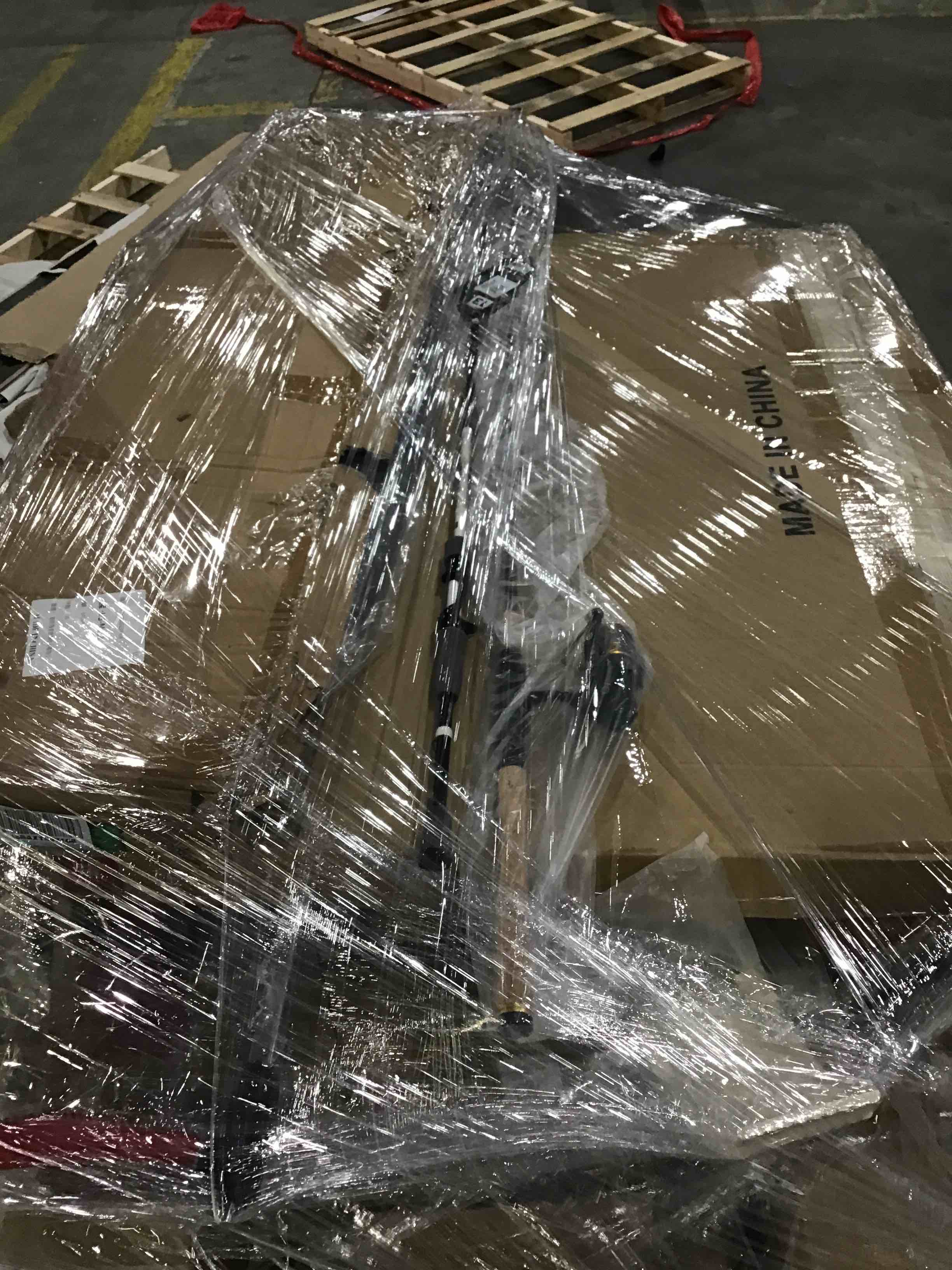 https://s3.amazonaws.com/lotting-images-prod/bidfta/BLU4674358_1698091357498.jpeg
